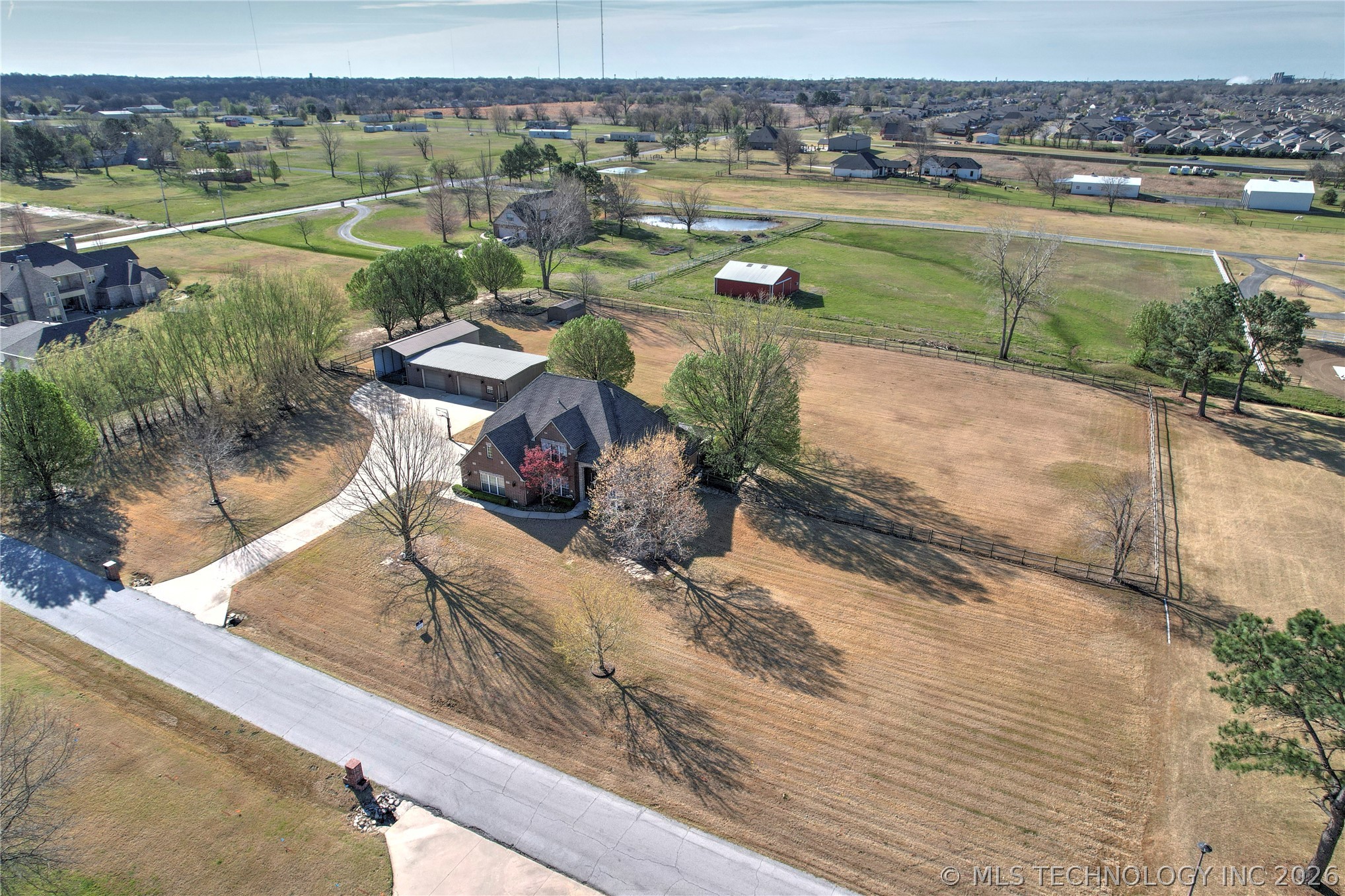 8320 S 257th East Avenue Broken Arrow OK 74014