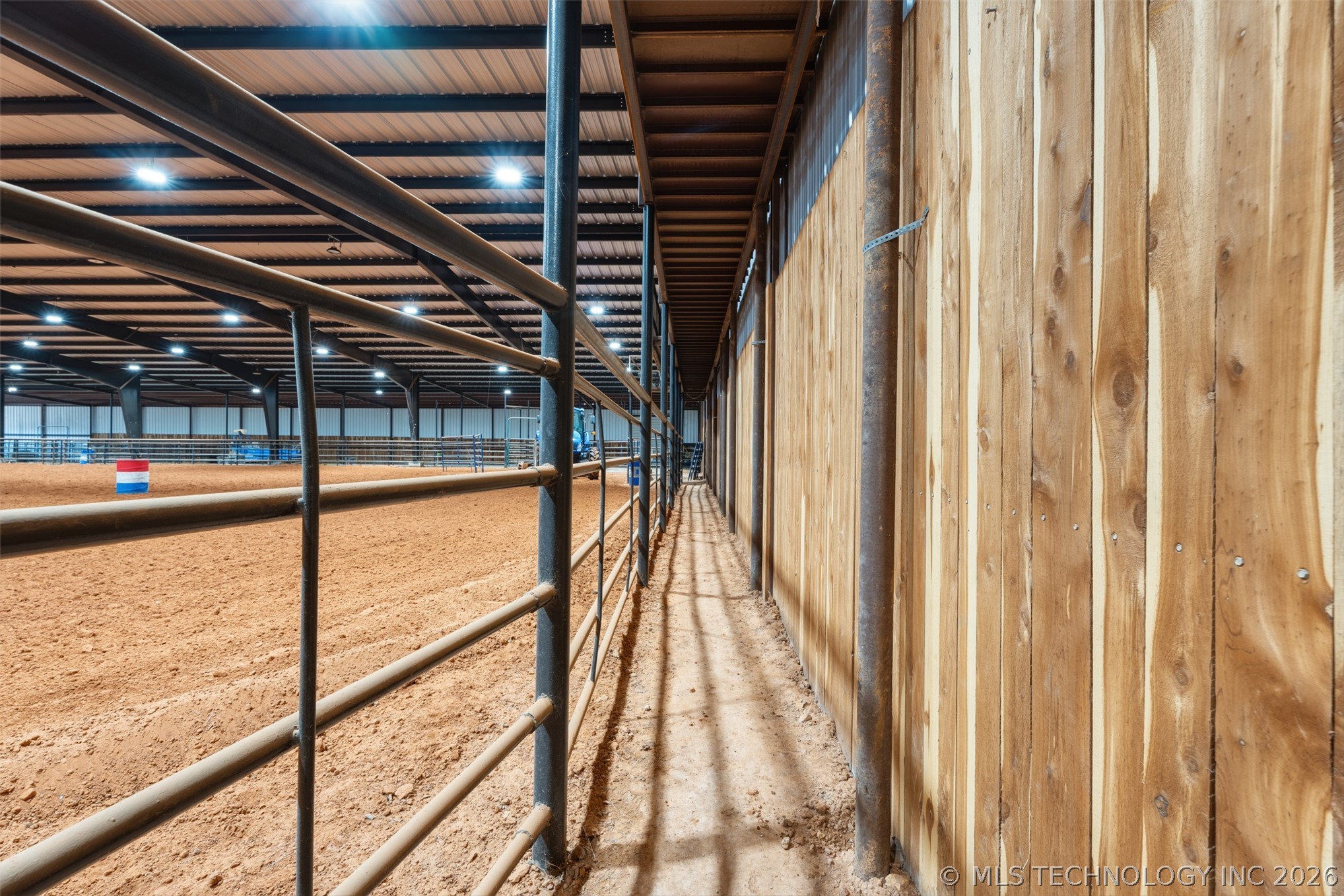 13354 E 520 Road Colcord OK 74338