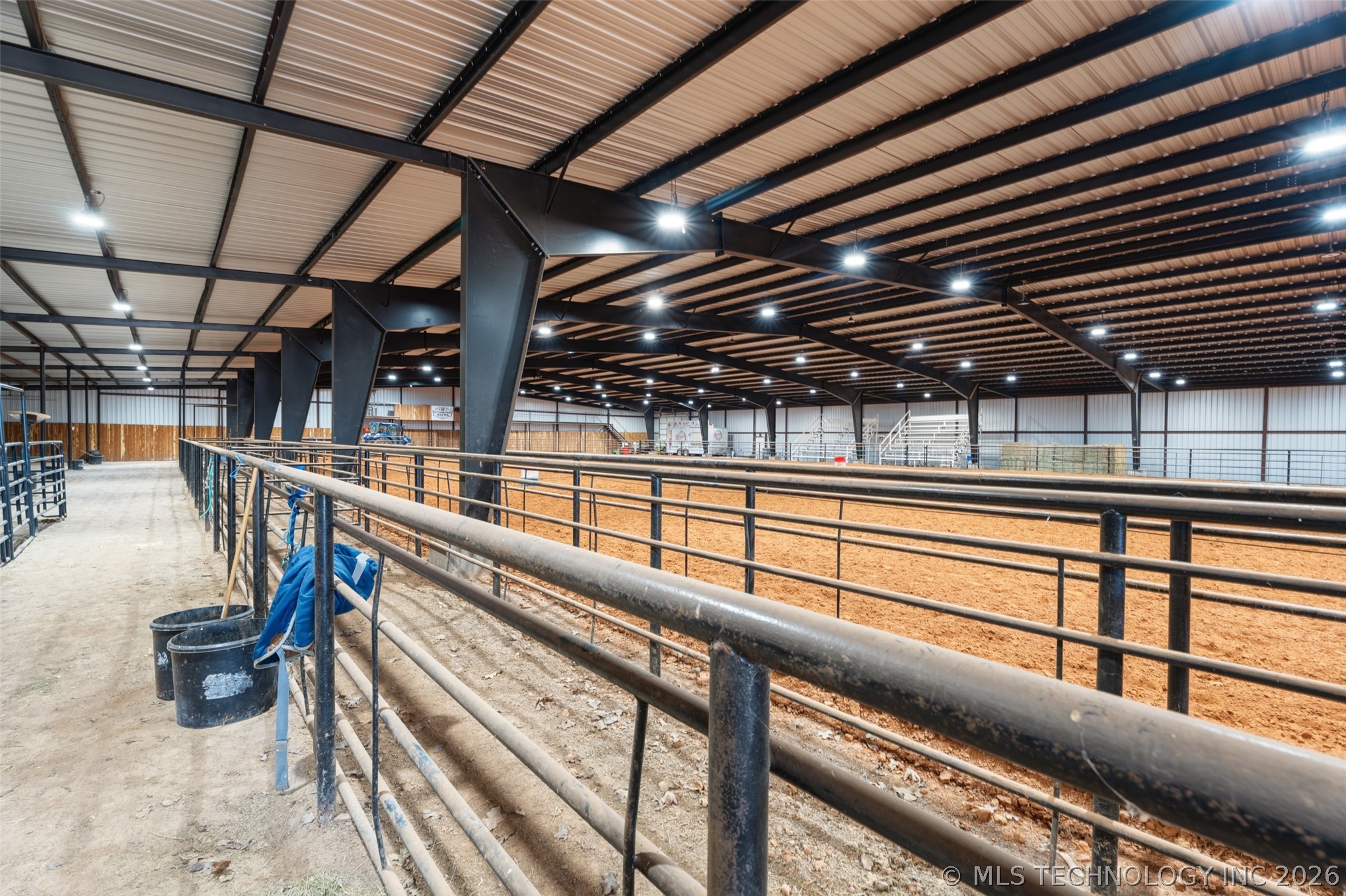 13354 E 520 Road Colcord OK 74338