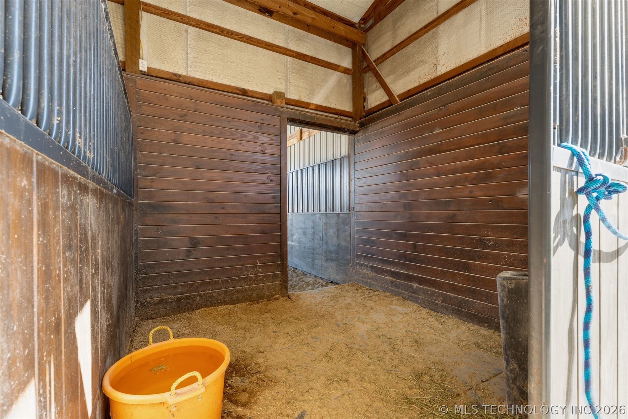 13354 E 520 Road Colcord OK 74338