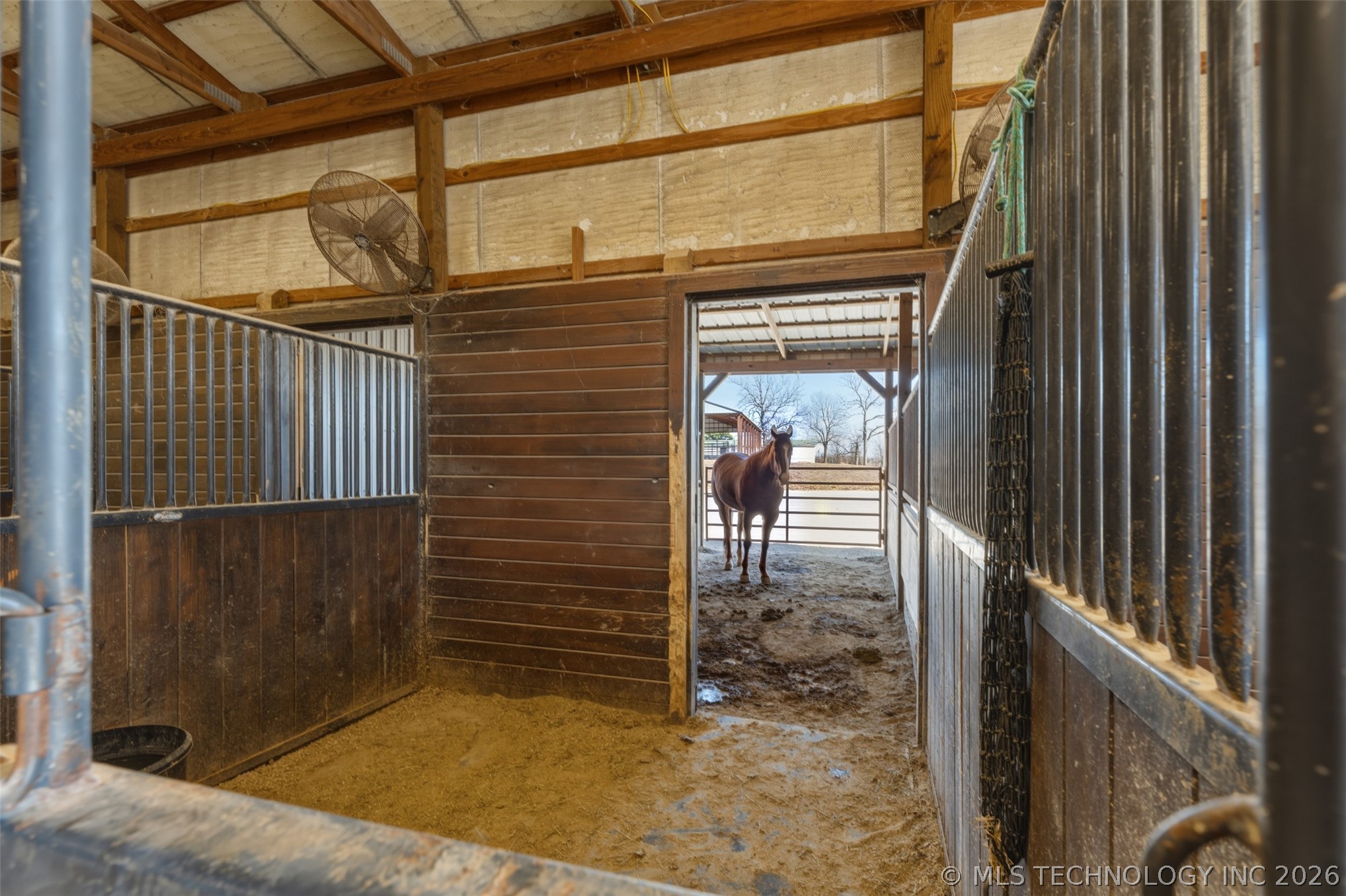 13354 E 520 Road Colcord OK 74338