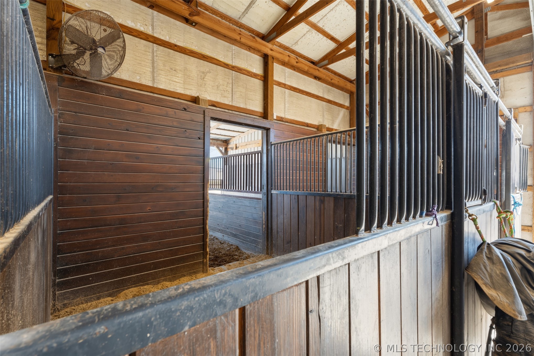 13354 E 520 Road Colcord OK 74338