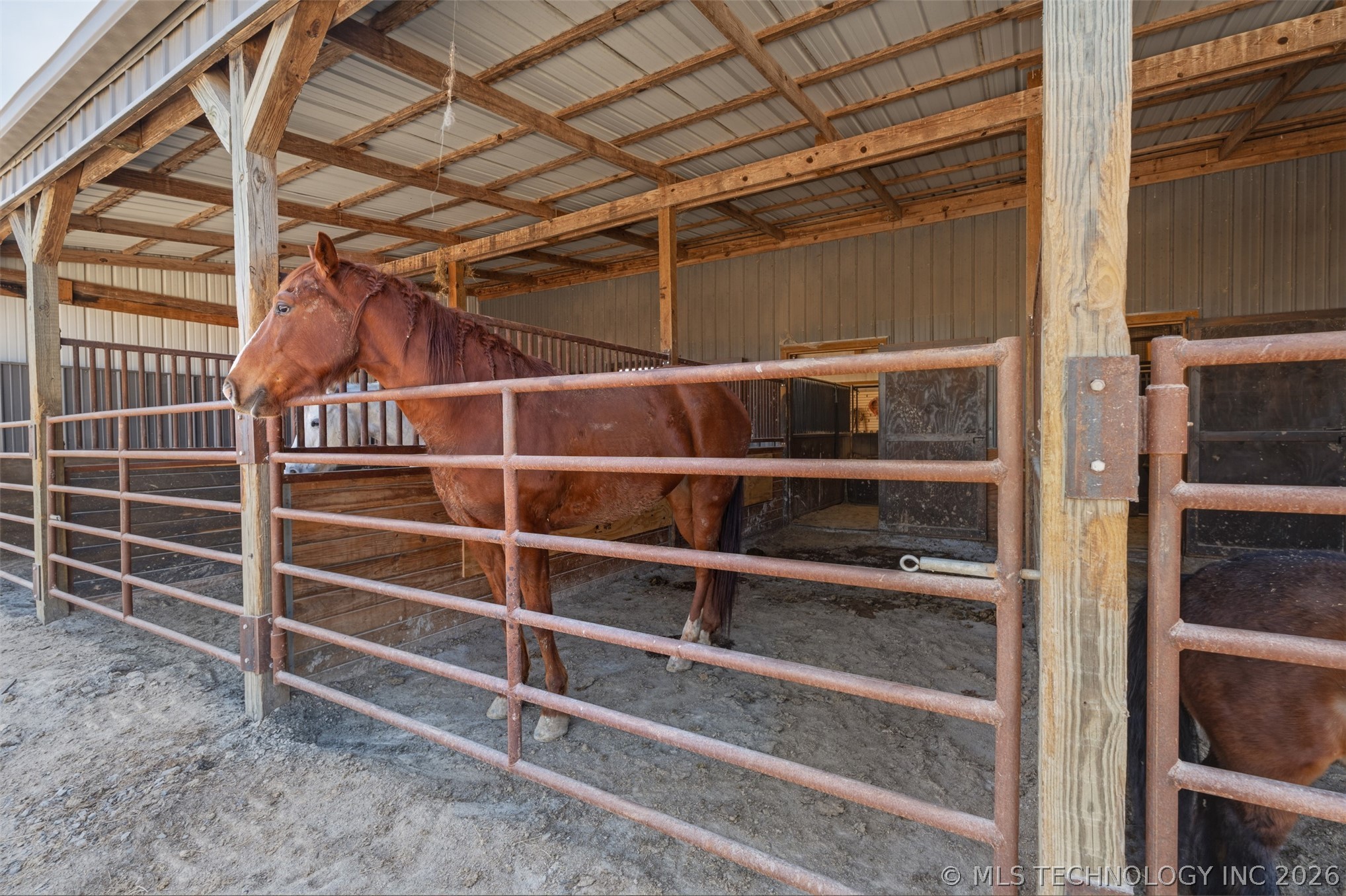 13354 E 520 Road Colcord OK 74338
