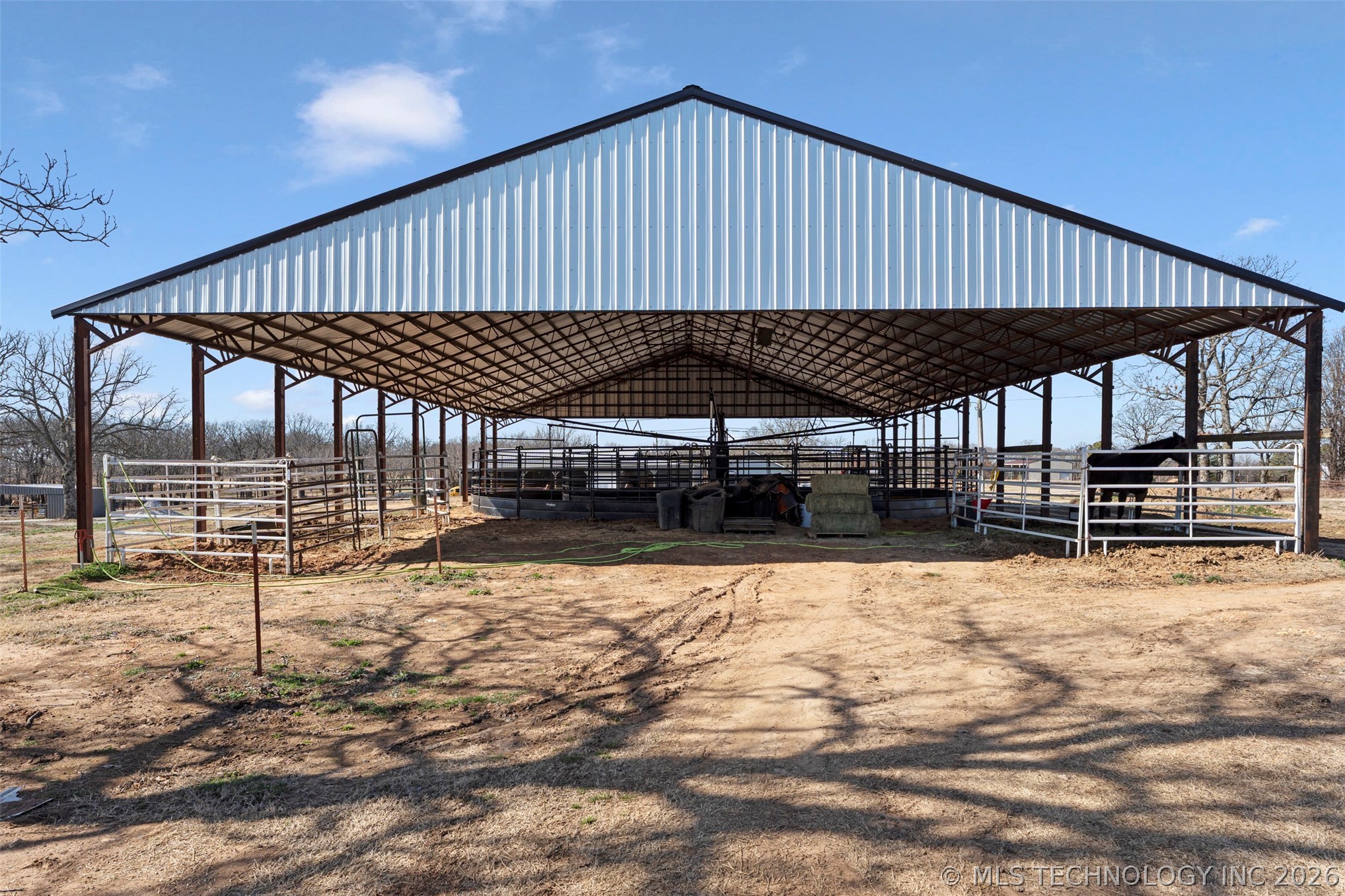 13354 E 520 Road Colcord OK 74338