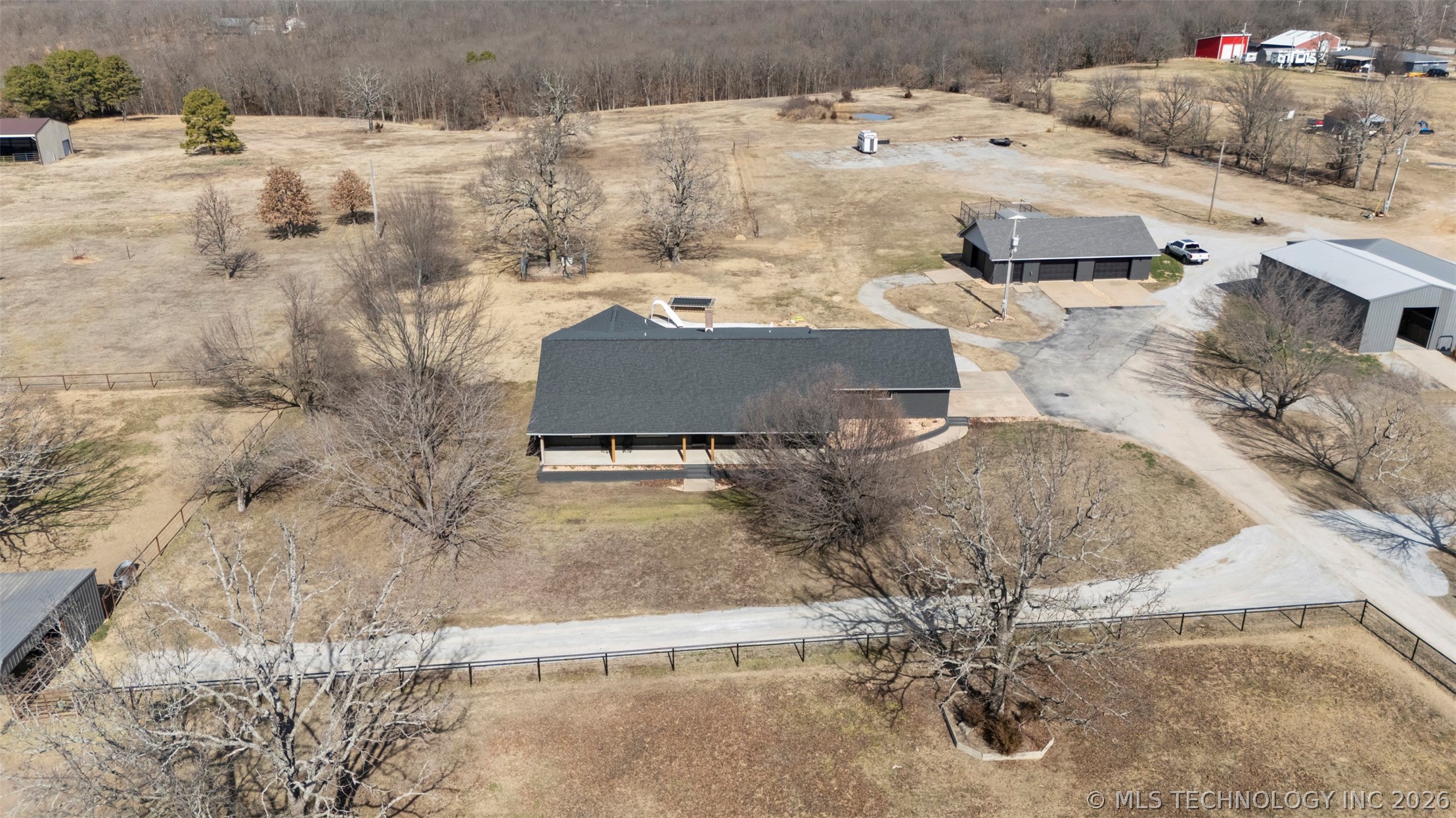 13354 E 520 Road Colcord OK 74338