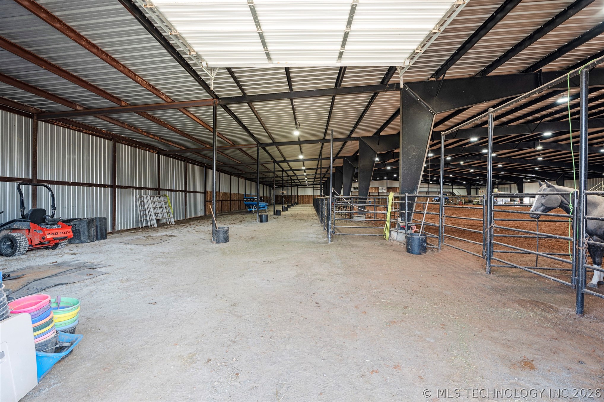 13354 E 520 Road Colcord OK 74338
