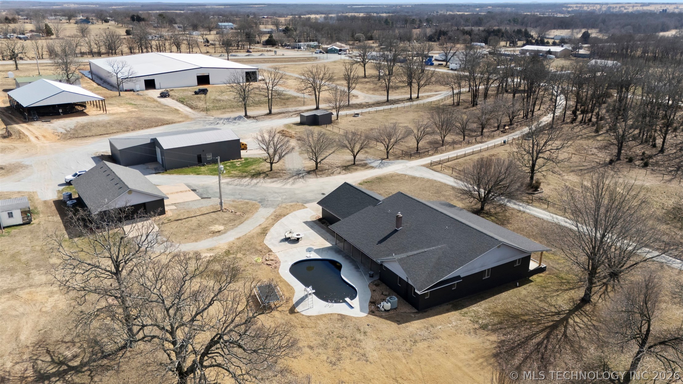 13354 E 520 Road Colcord OK 74338