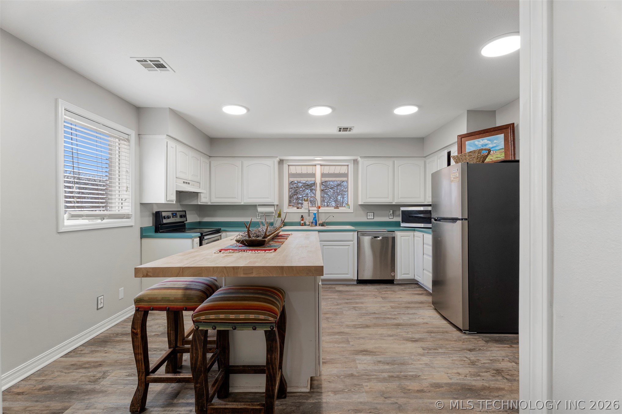 13354 E 520 Road Colcord OK 74338