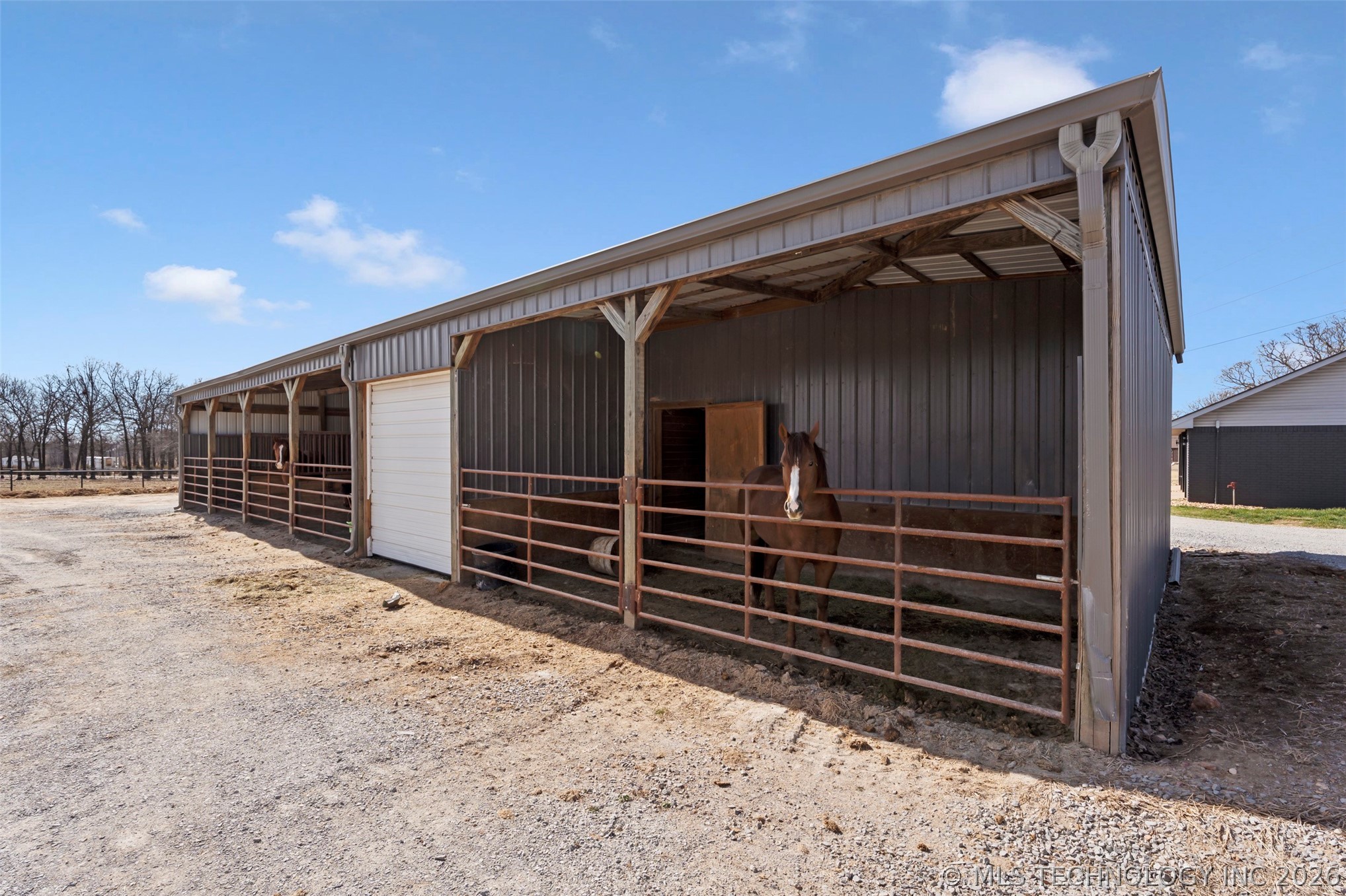 13354 E 520 Road Colcord OK 74338