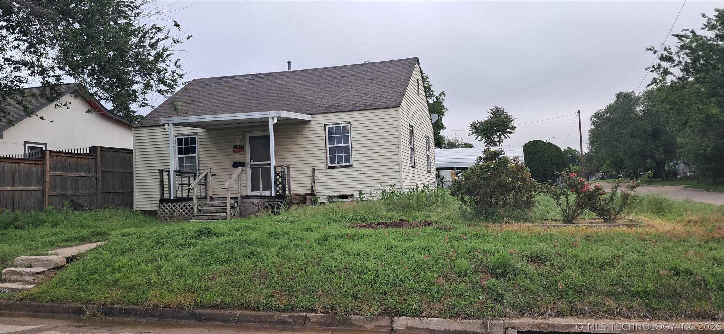 2721 E Latimer Court Tulsa OK 74110