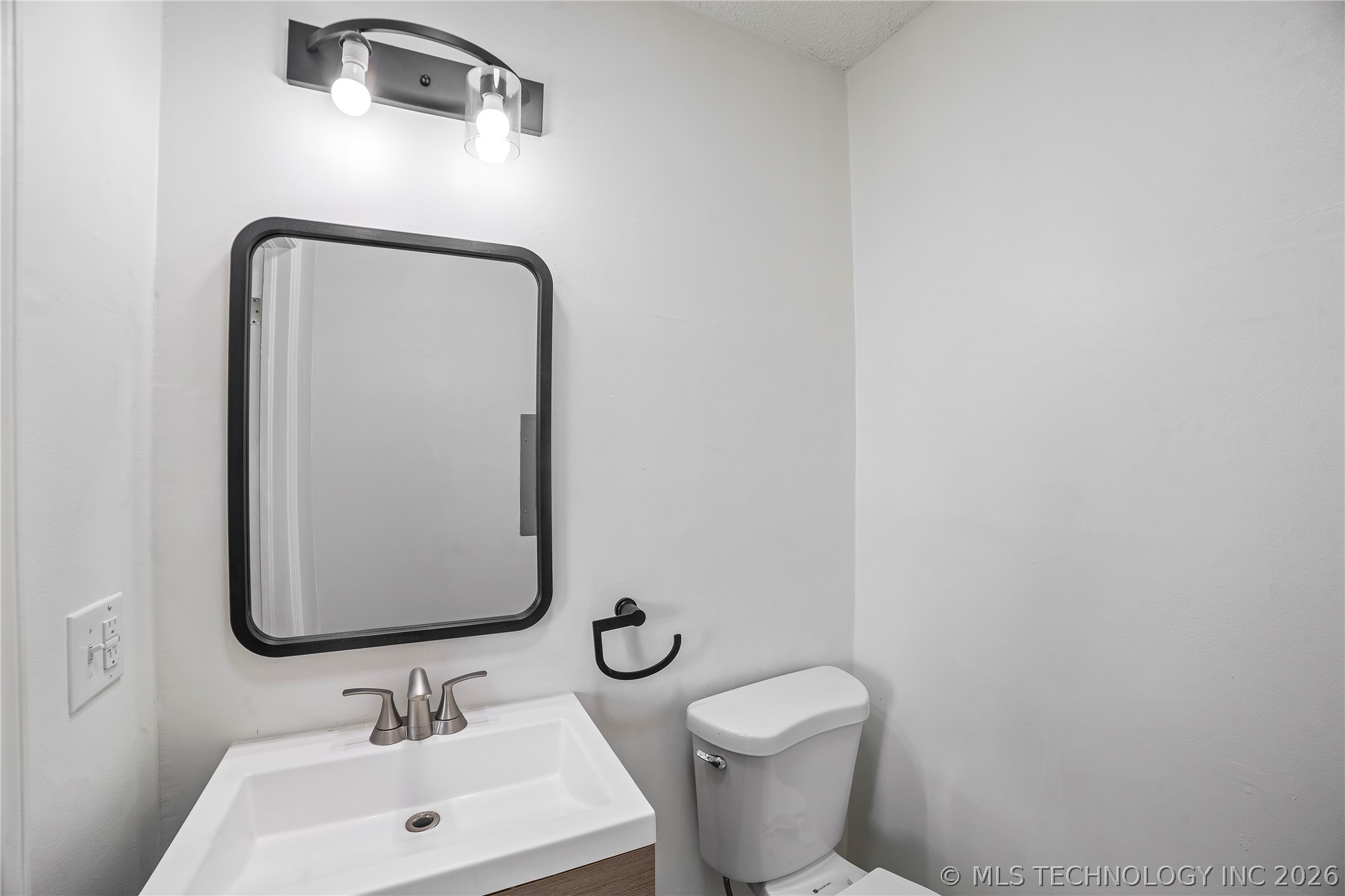 11863 E 62nd Street Broken Arrow OK 74012