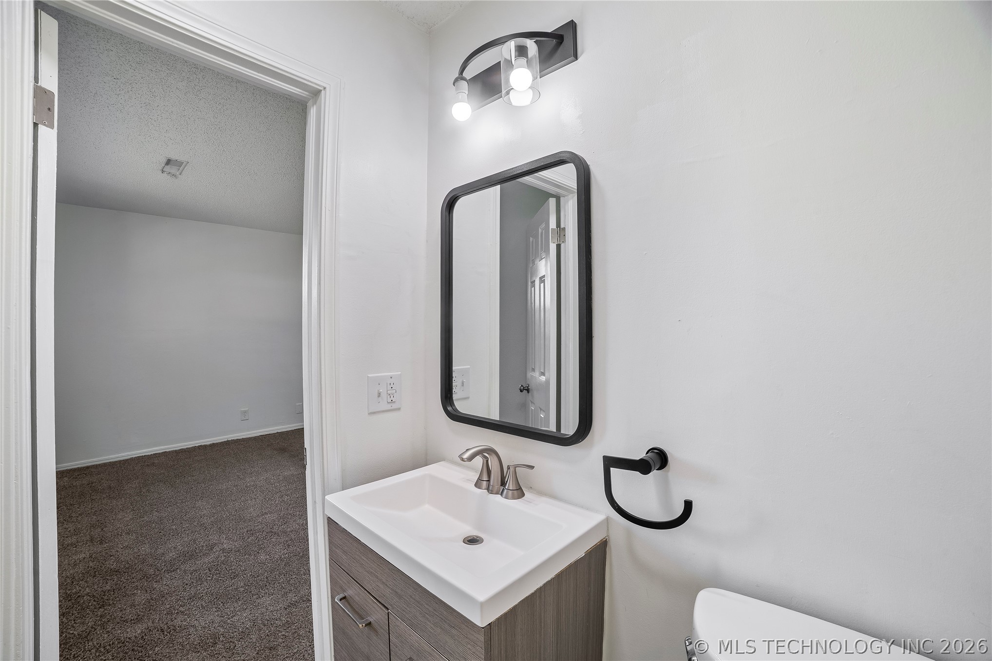 11863 E 62nd Street Broken Arrow OK 74012