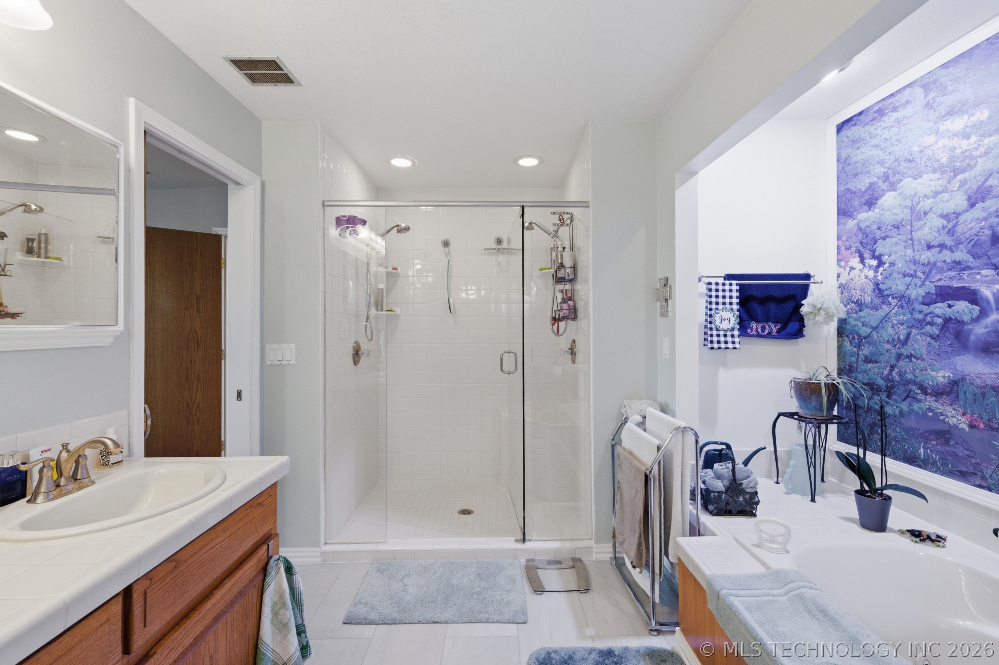 1504 Carey Drive Grove OK 74344