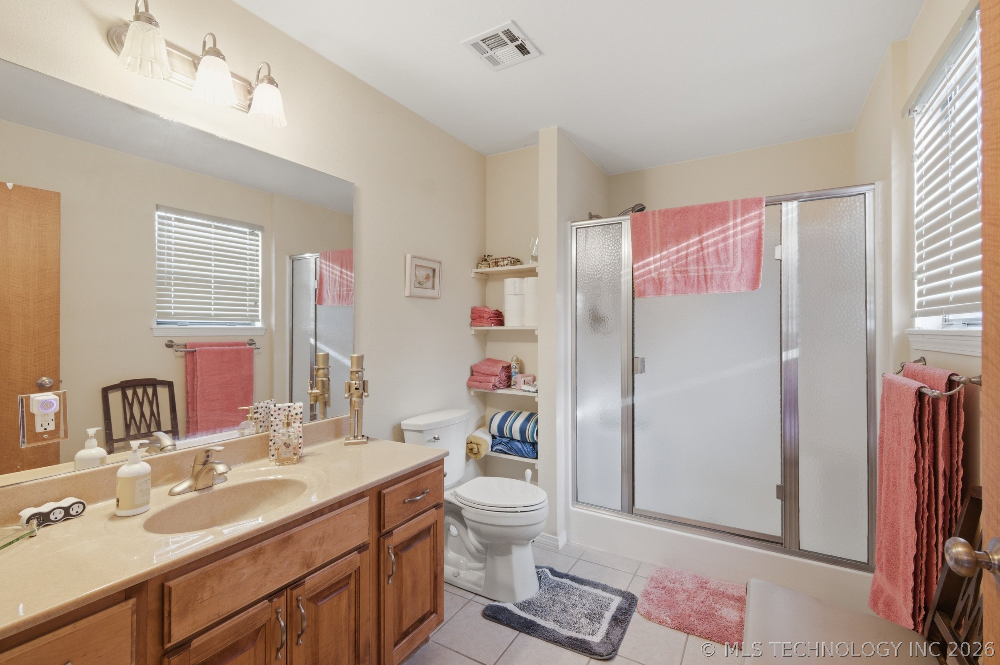 1504 Carey Drive Grove OK 74344