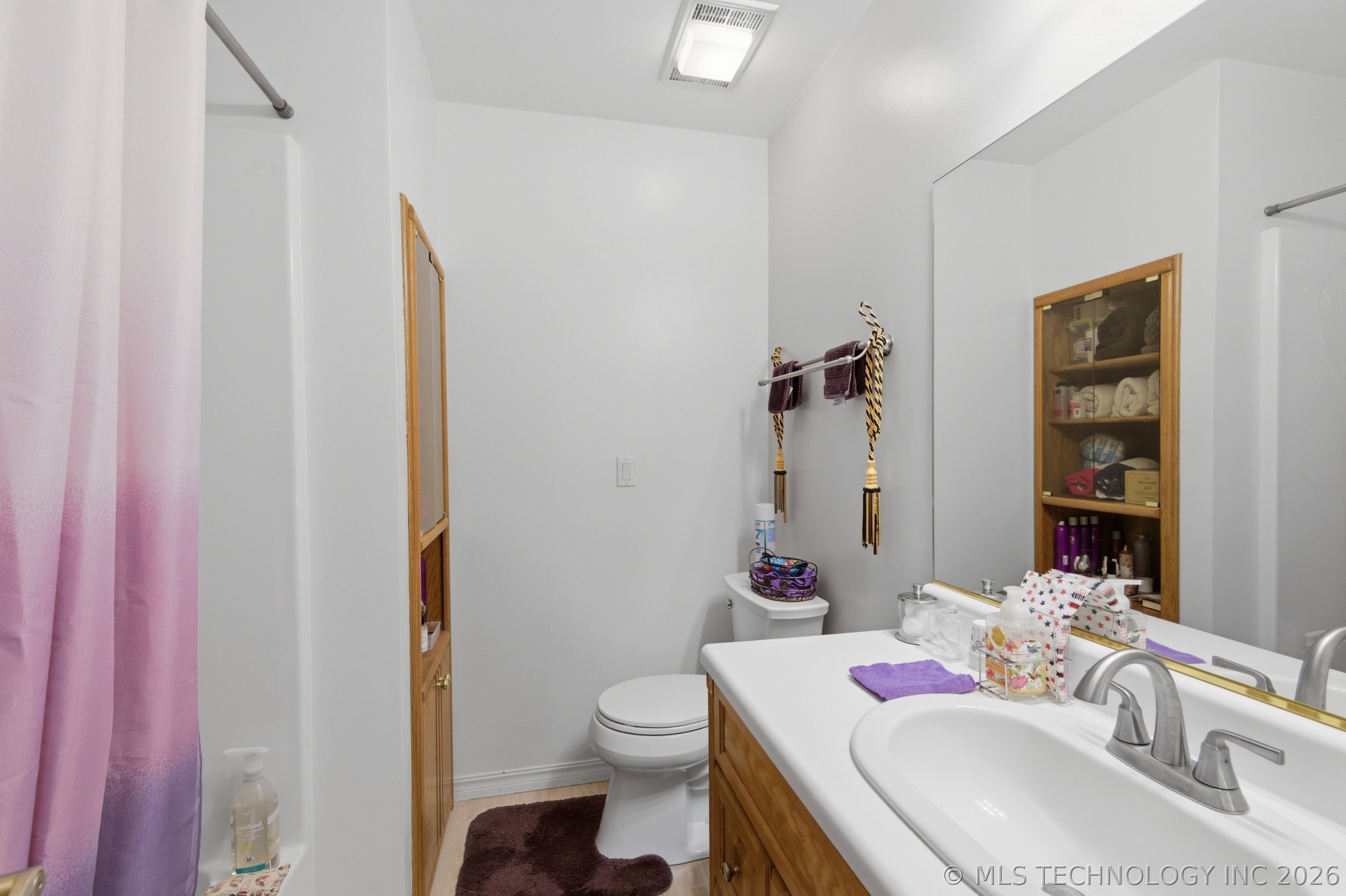 1504 Carey Drive Grove OK 74344