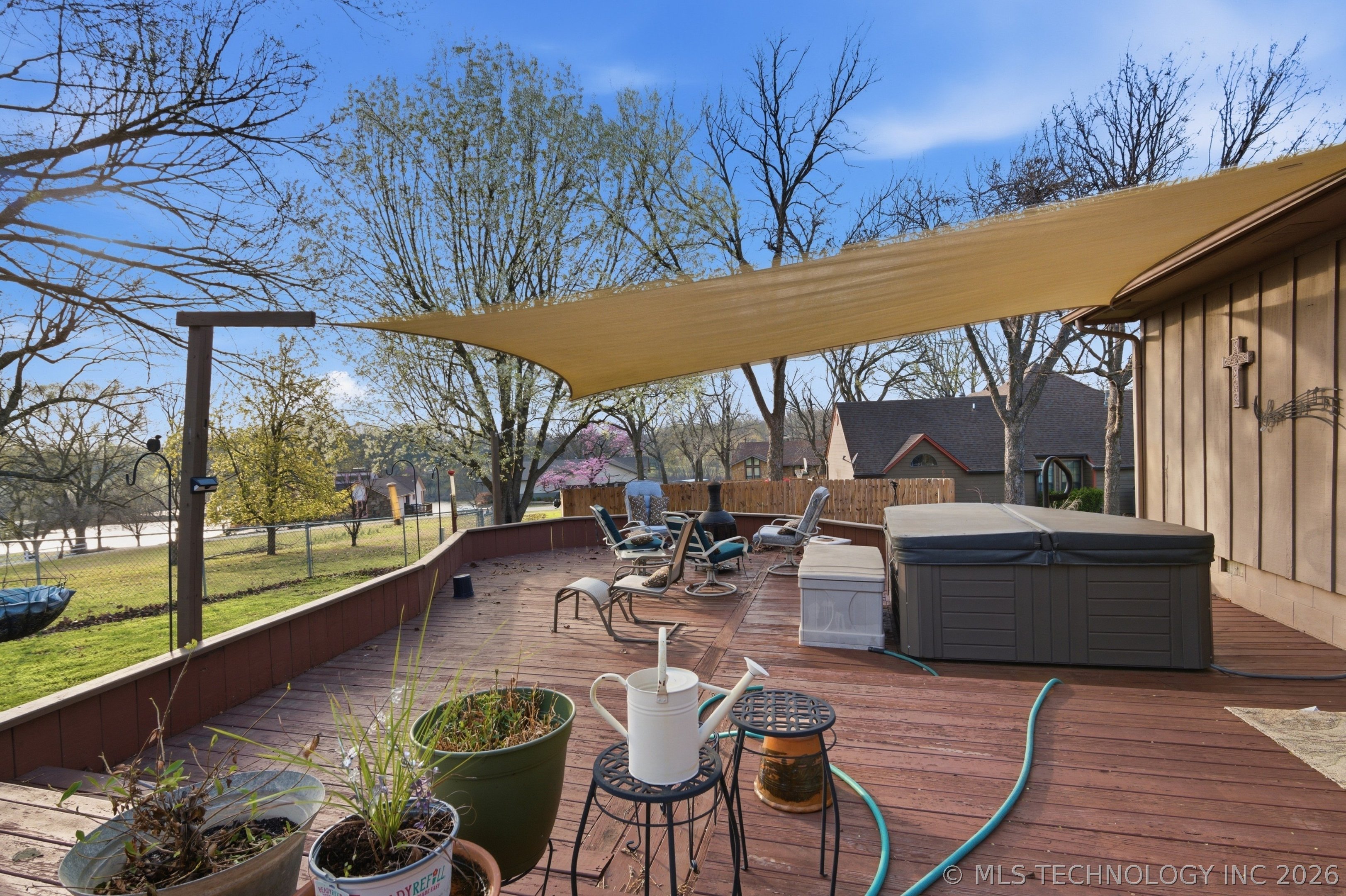 1504 Carey Drive Grove OK 74344
