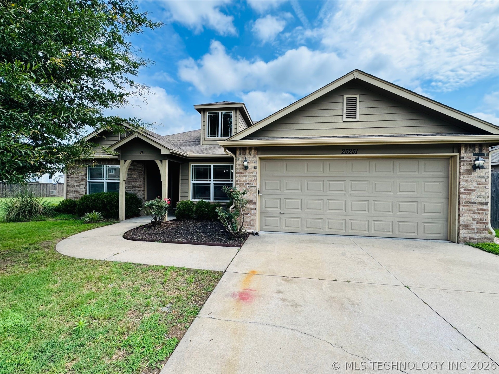 25251 E 89th Street S Broken Arrow OK 74014