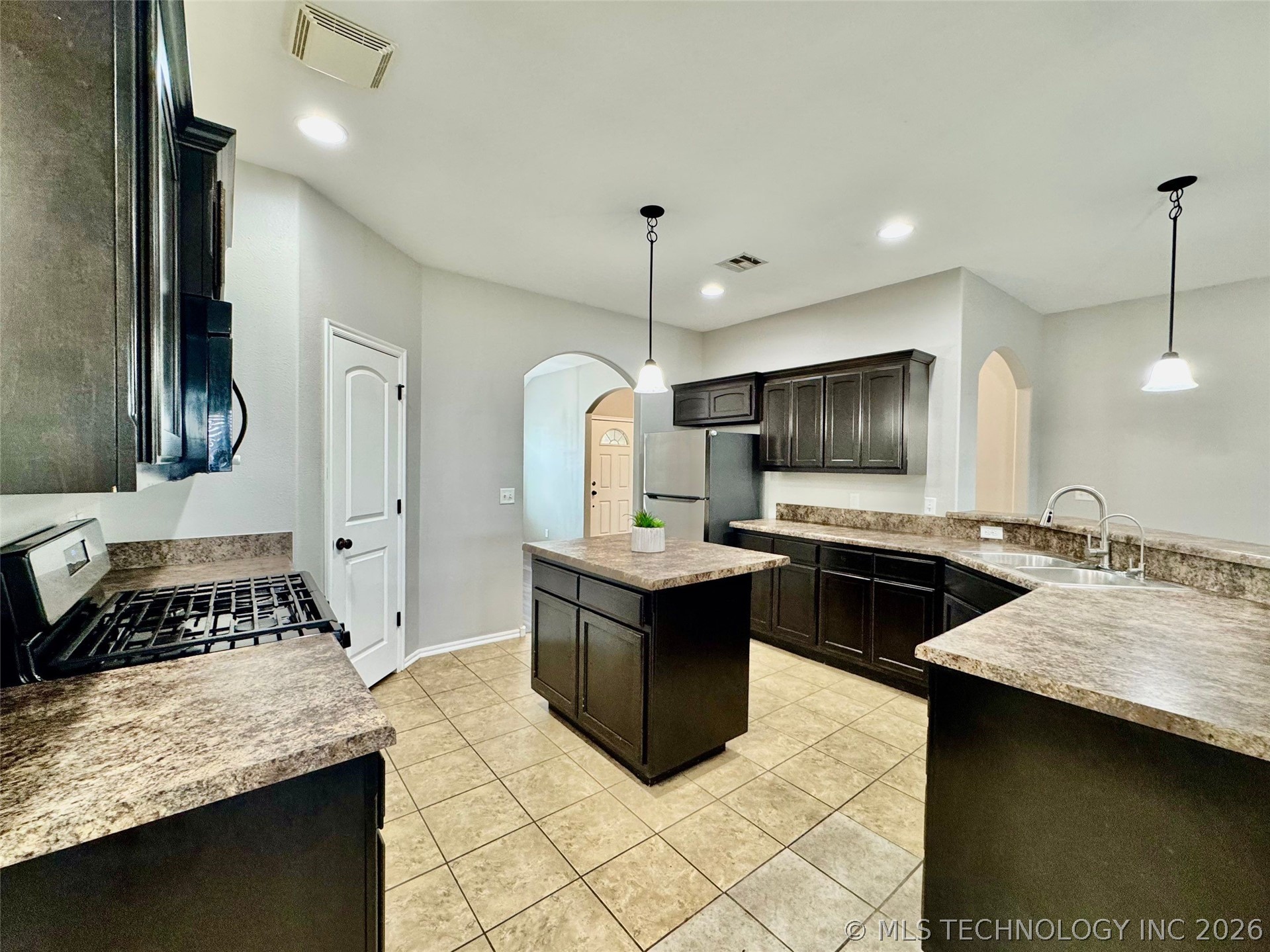 25251 E 89th Street S Broken Arrow OK 74014
