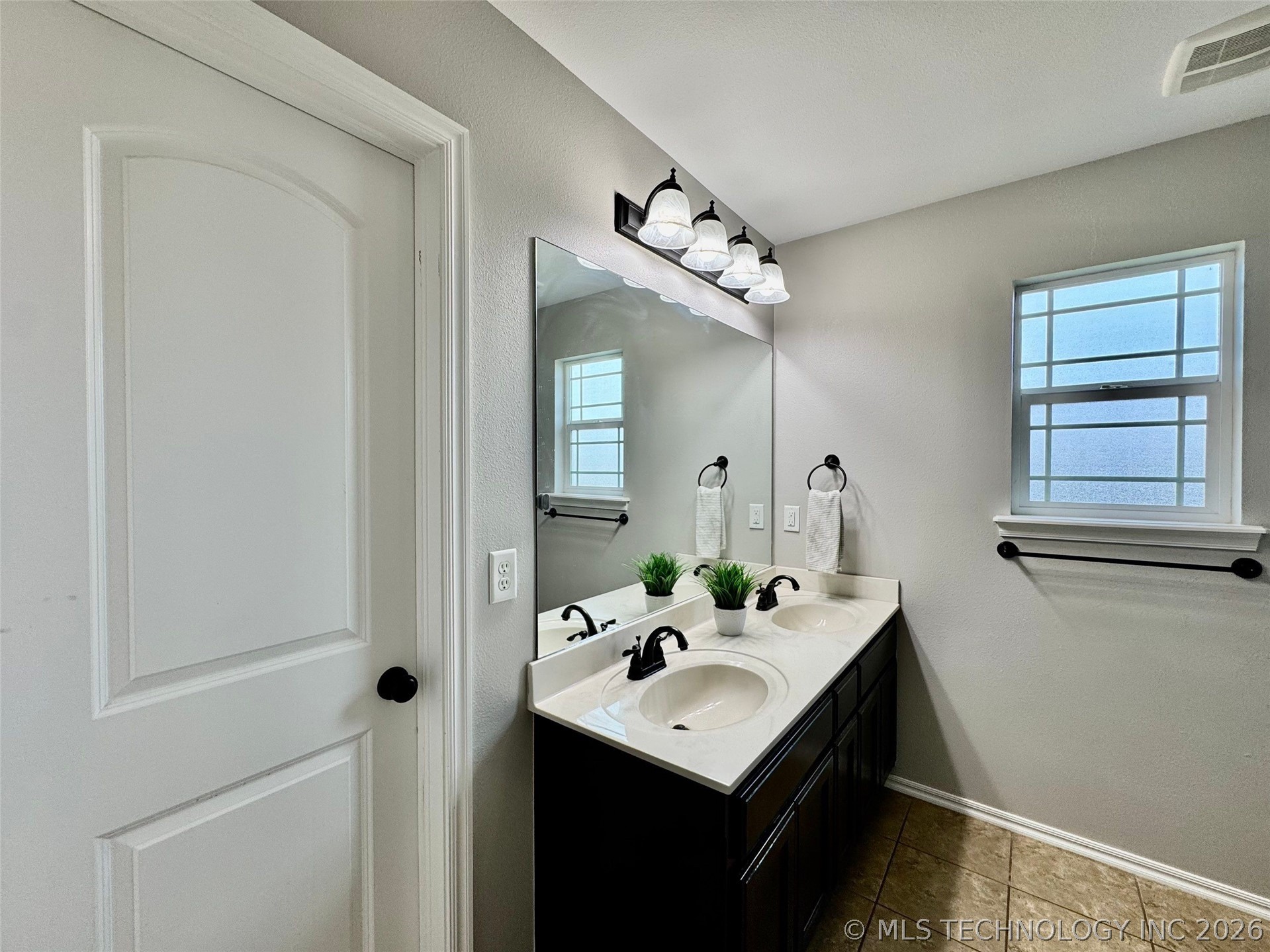 25251 E 89th Street S Broken Arrow OK 74014