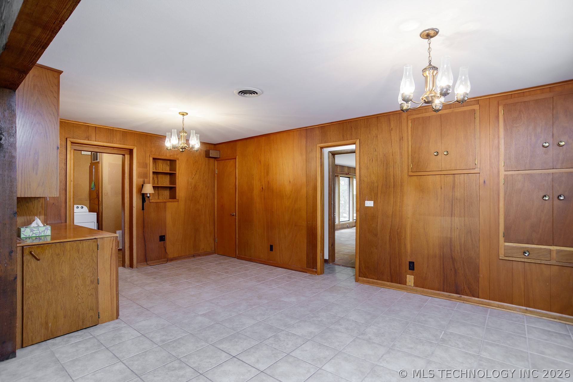 321 W Knipe Avenue Perkins OK 74059