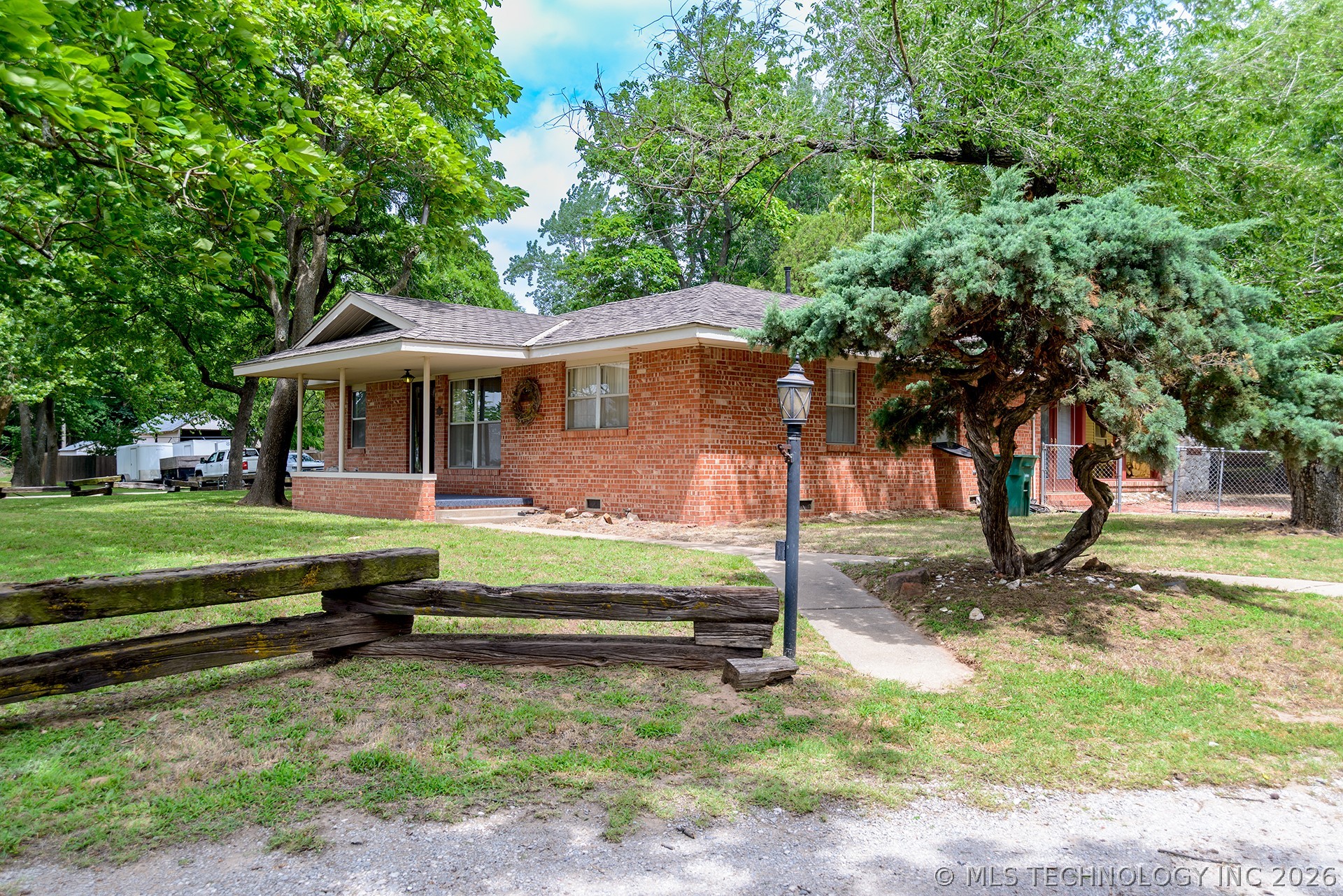321 W Knipe Avenue Perkins OK 74059