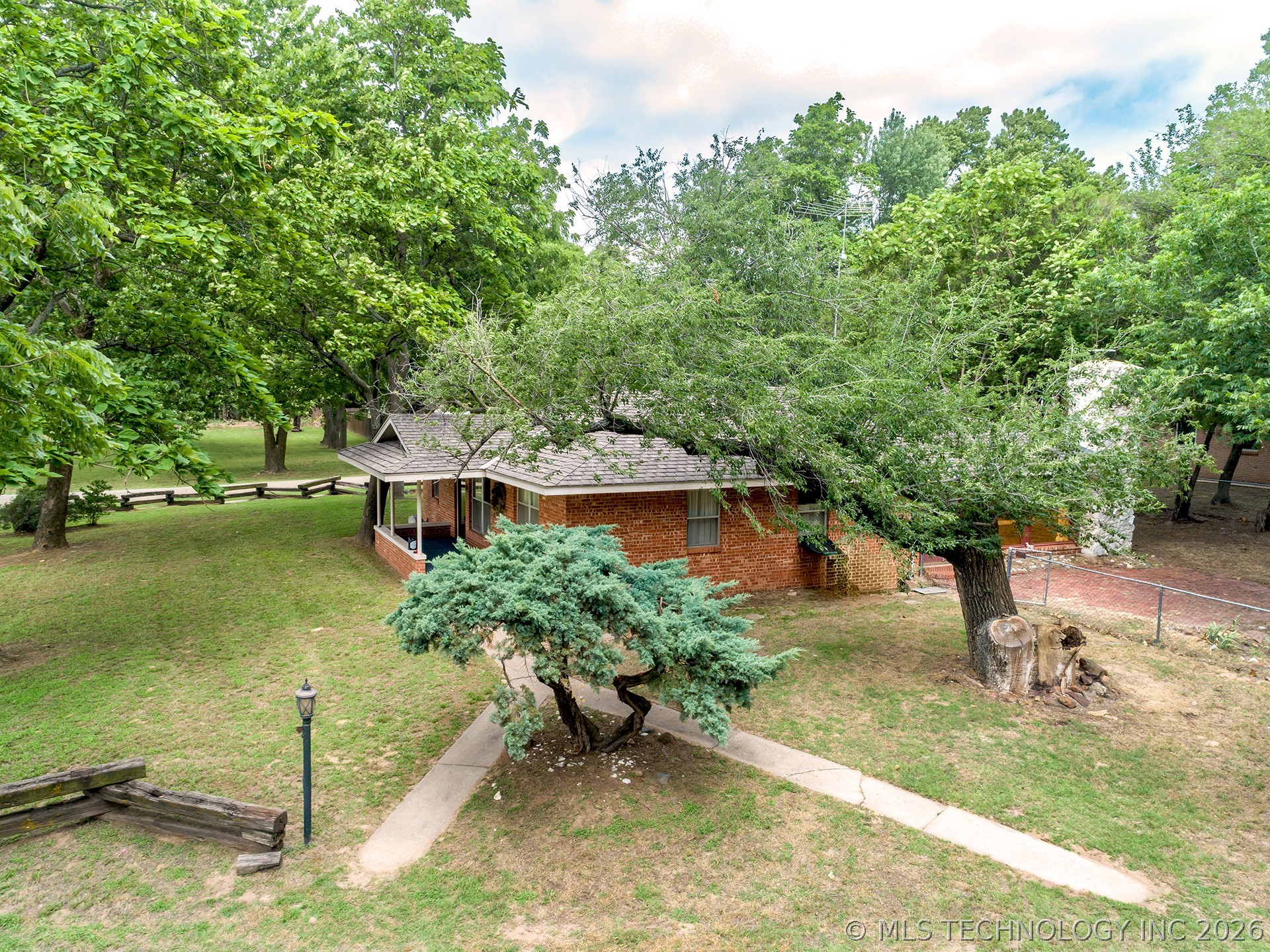 321 W Knipe Avenue Perkins OK 74059