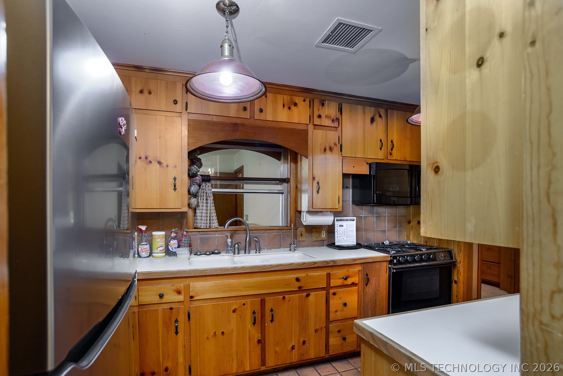 321 W Knipe Avenue Perkins OK 74059