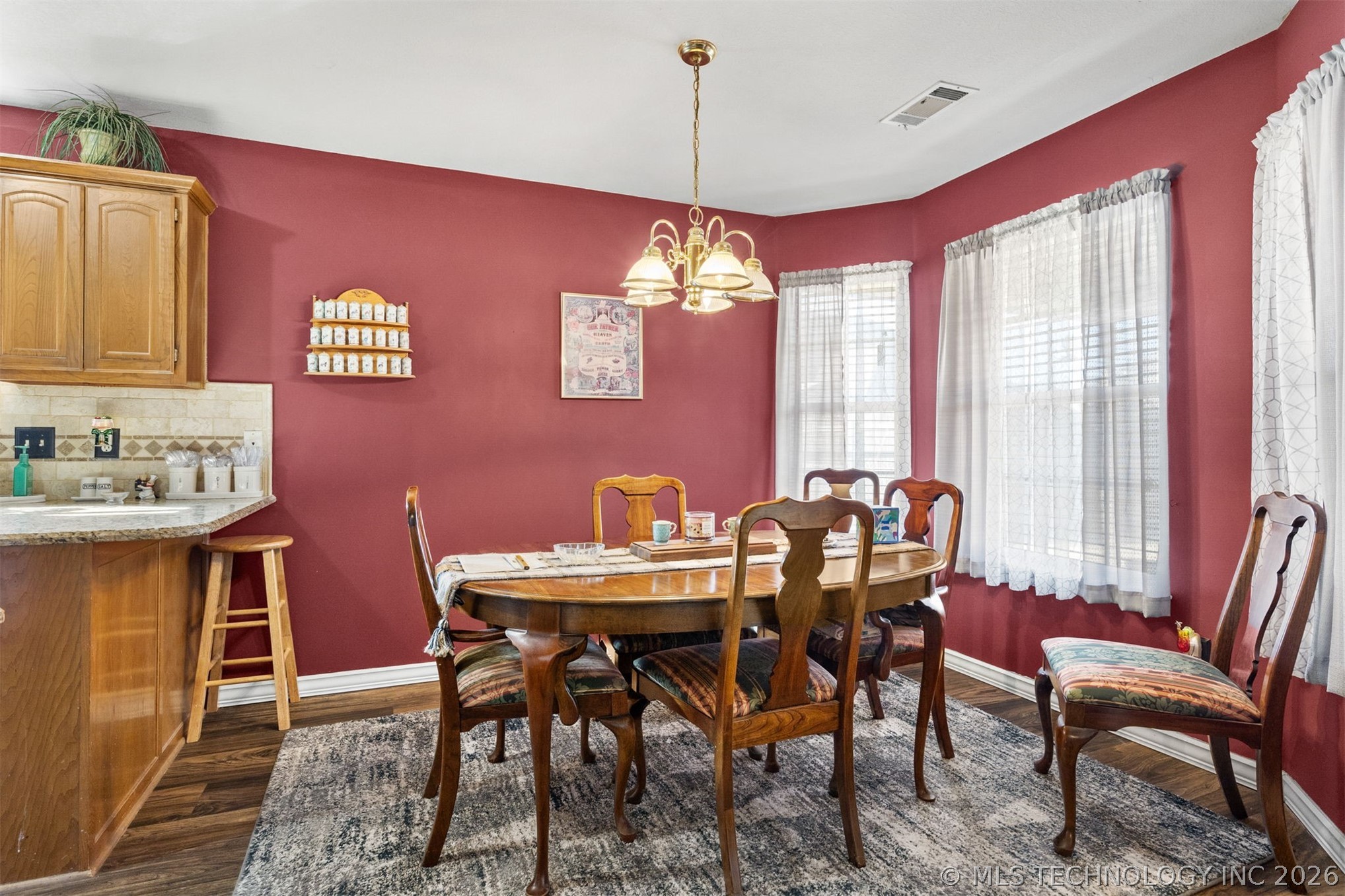 2114 S Javine Avenue Skiatook OK 74070