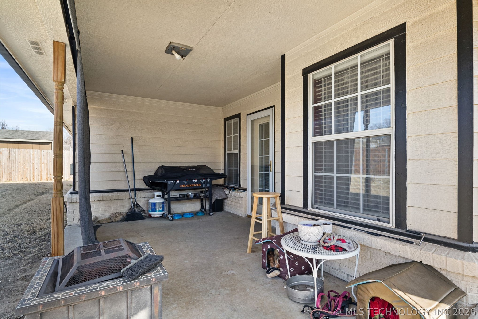 2114 S Javine Avenue Skiatook OK 74070