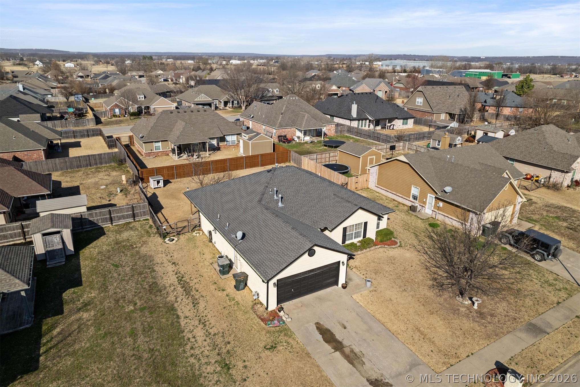 2114 S Javine Avenue Skiatook OK 74070
