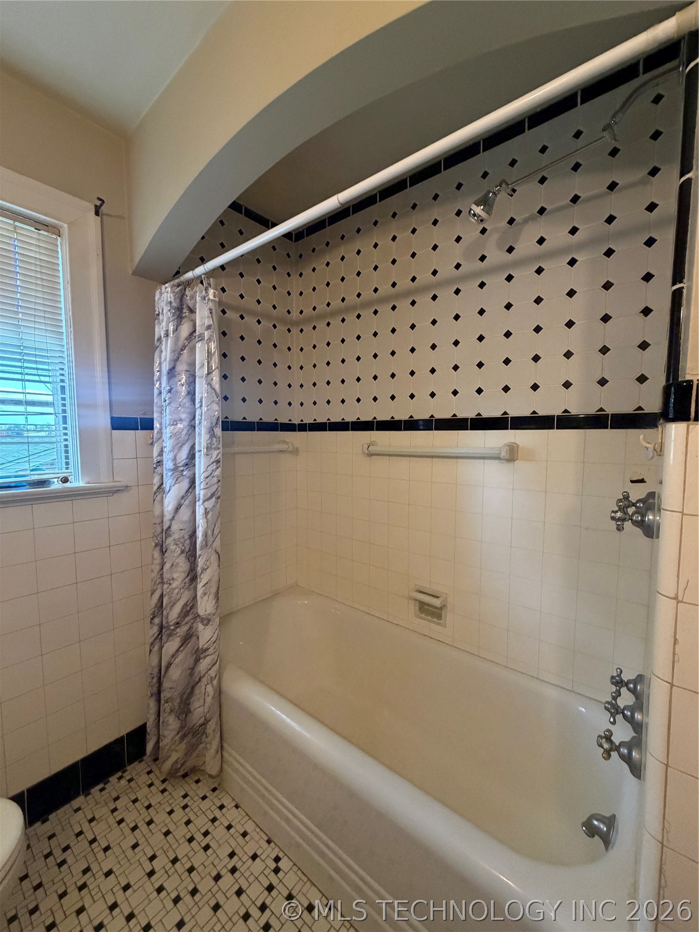 211 S Price Avenue Hominy OK 74035