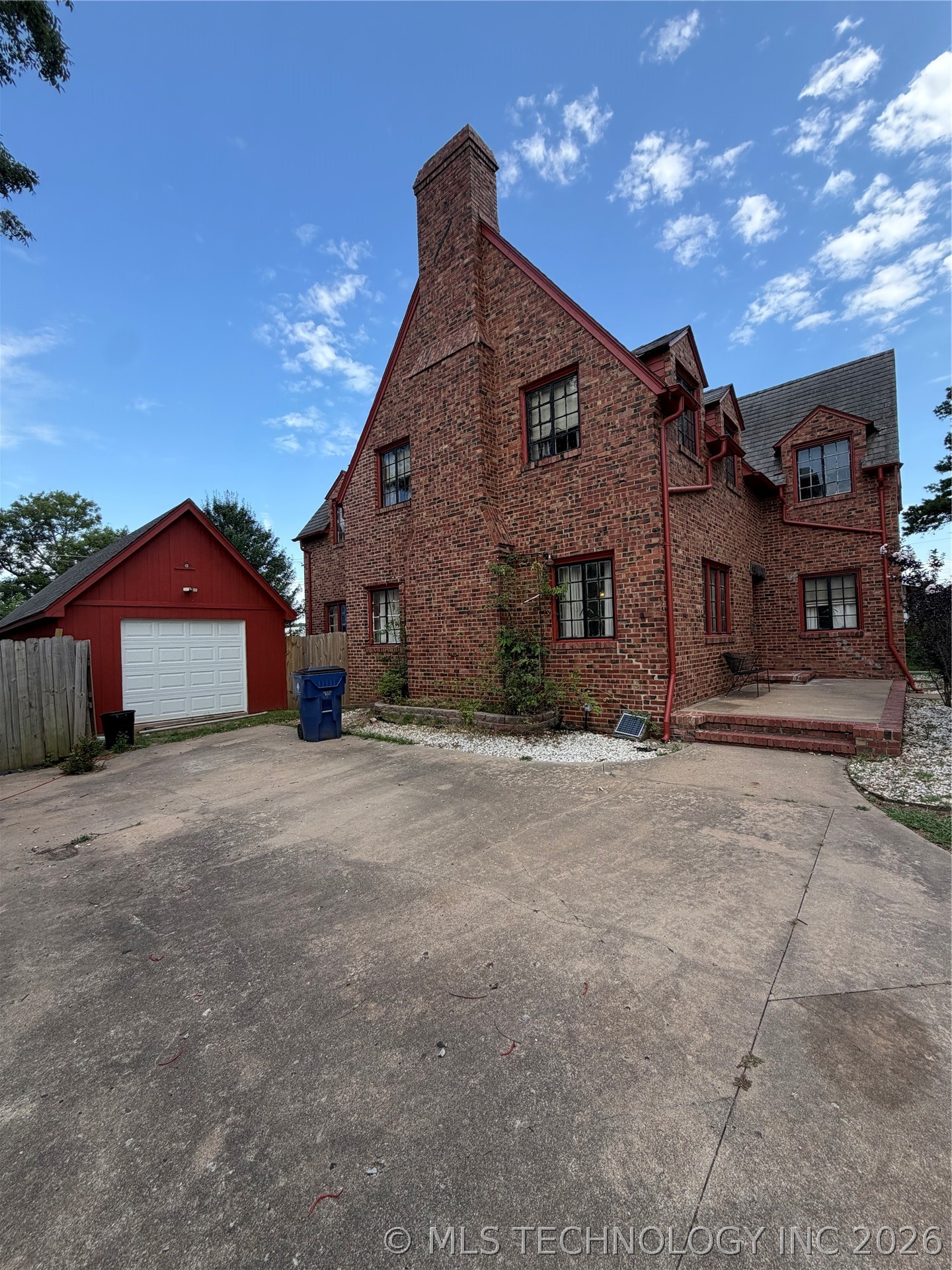 211 S Price Avenue Hominy OK 74035