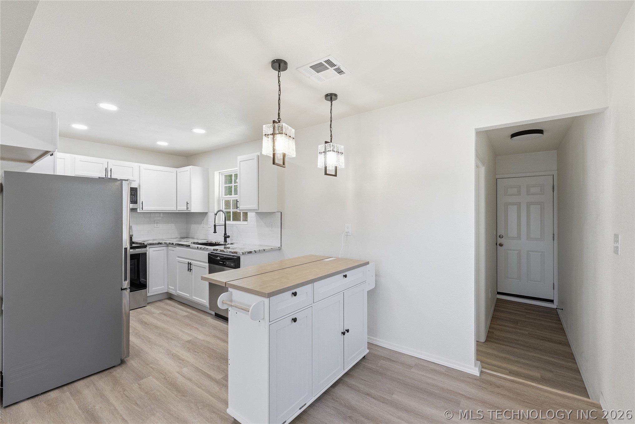 4698 Cheyenne Avenue Tulsa OK 74126
