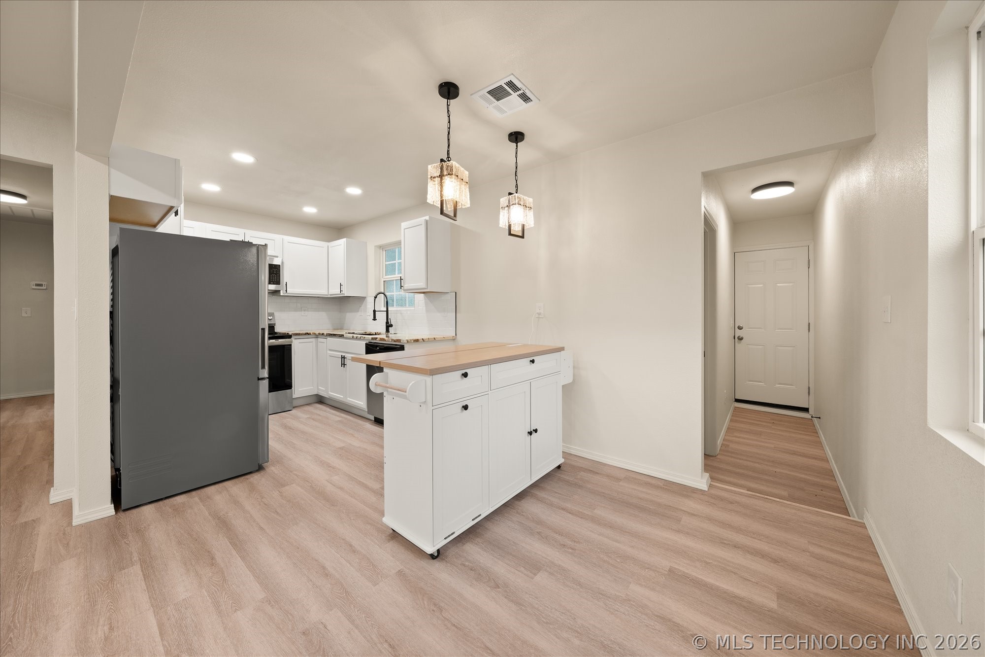 4698 Cheyenne Avenue Tulsa OK 74126