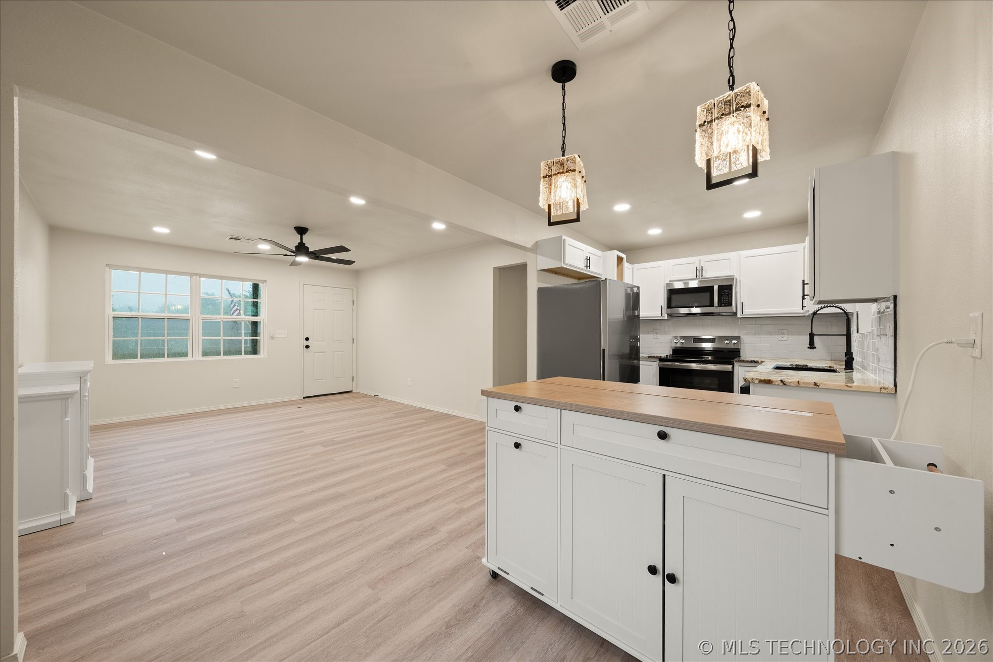4698 Cheyenne Avenue Tulsa OK 74126