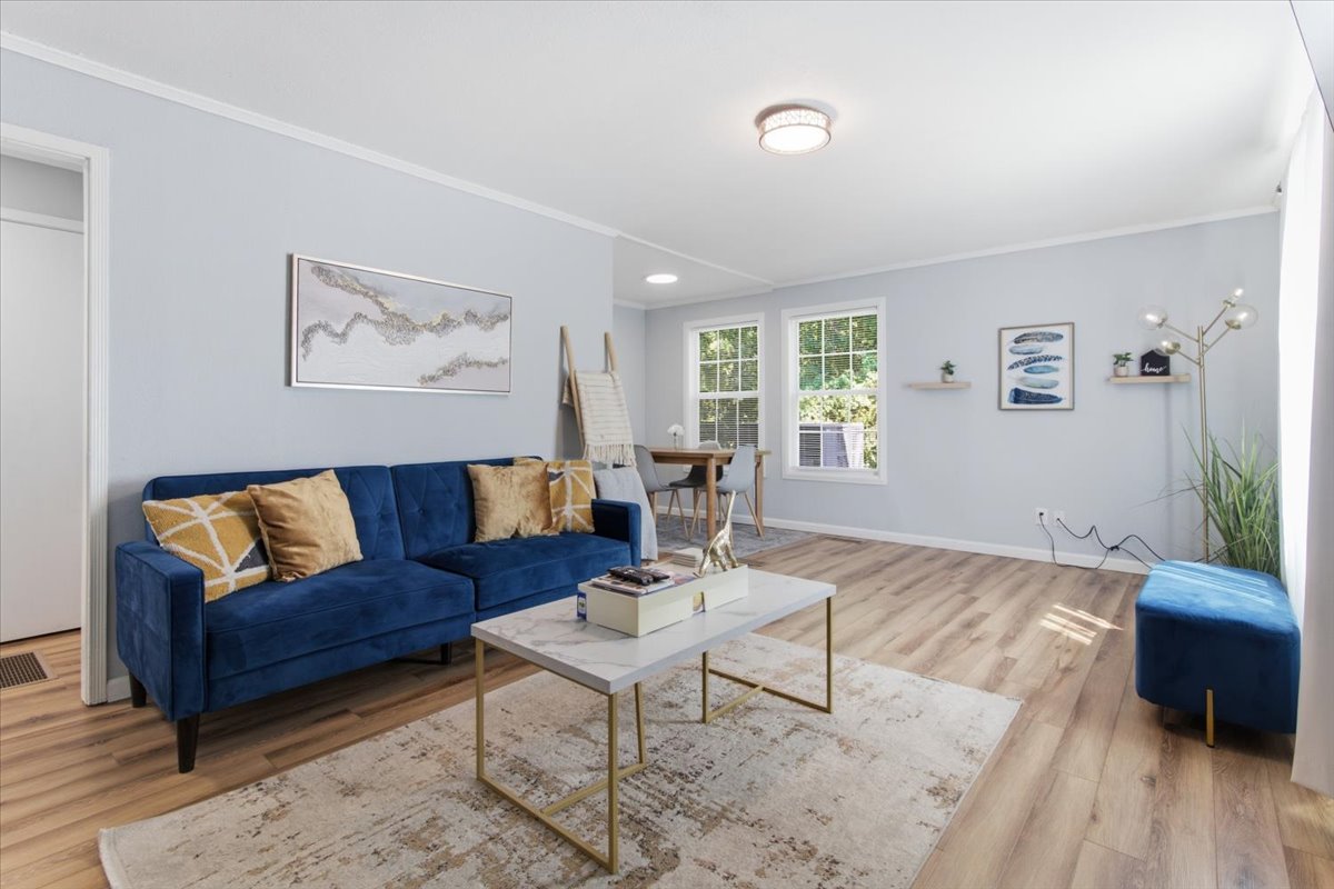 2205 E 5th Place Tulsa OK 74104