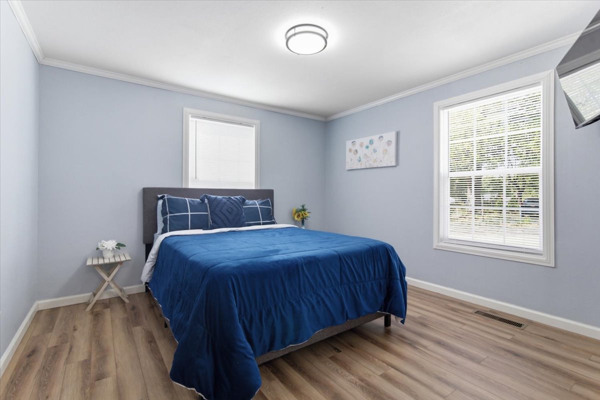 2205 E 5th Place Tulsa OK 74104