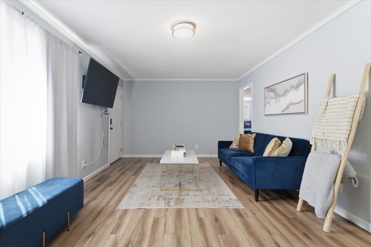 2205 E 5th Place Tulsa OK 74104