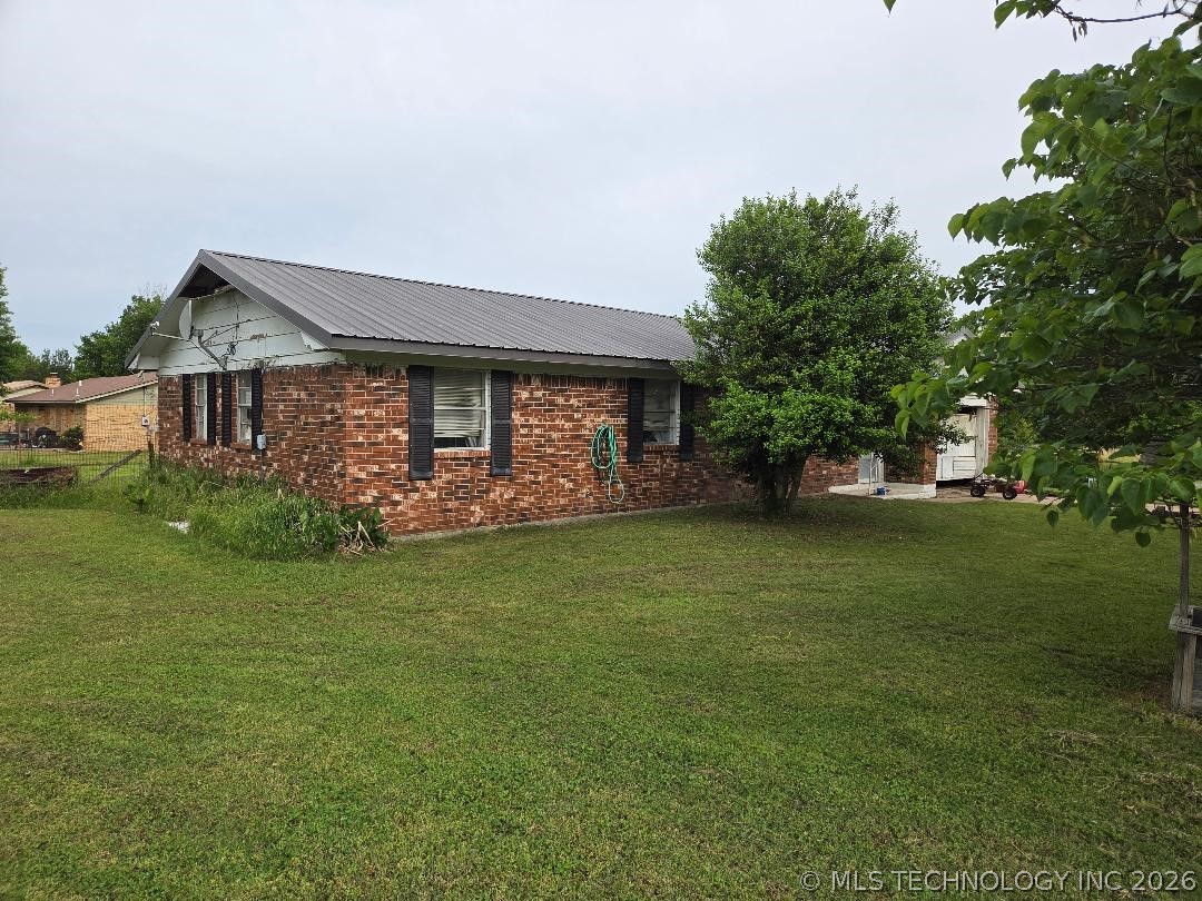 203 Buck Eufaula OK 74432