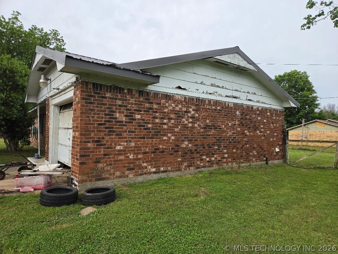203 Buck Eufaula OK 74432
