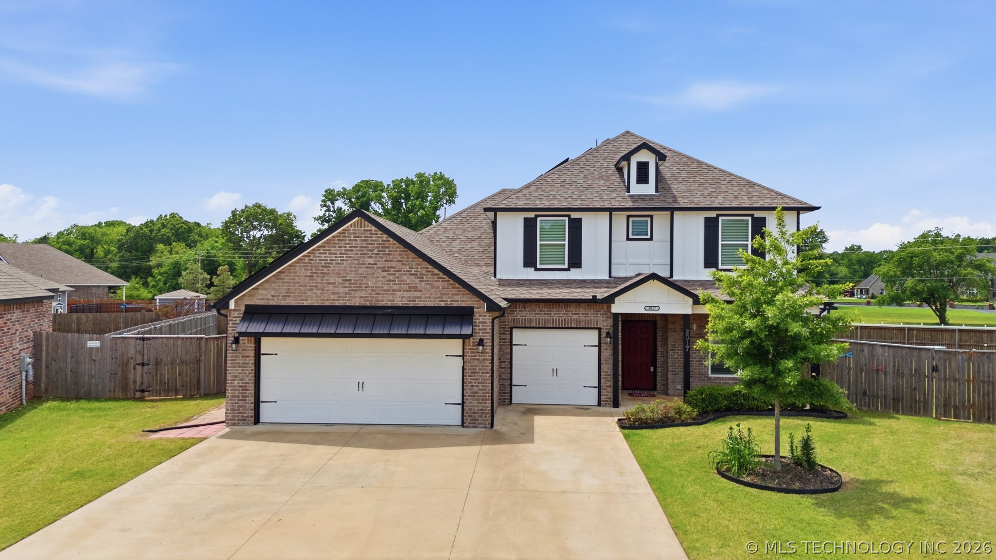 2017 W Fredericksburg Court Broken Arrow OK 74011