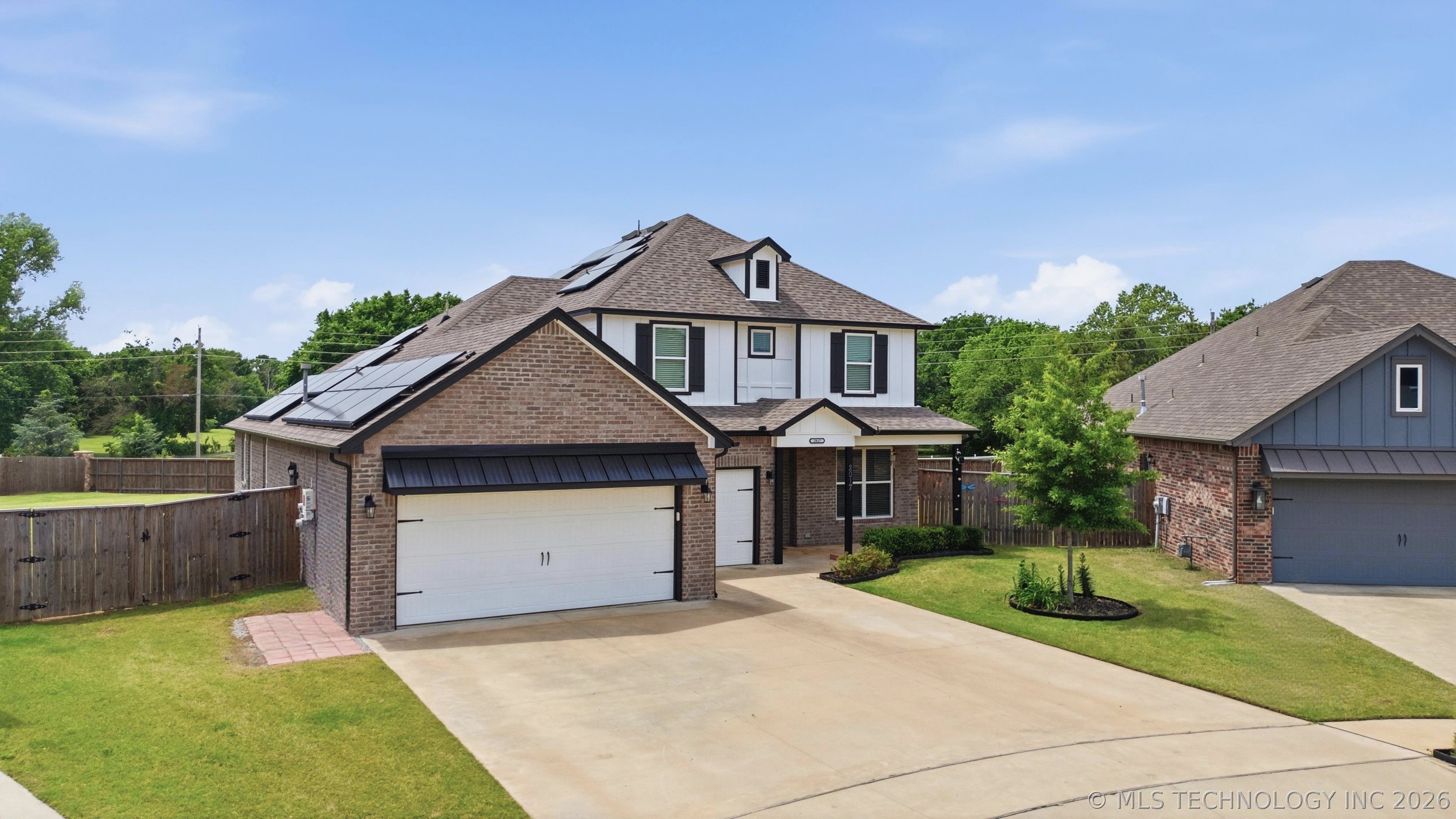 2017 W Fredericksburg Court Broken Arrow OK 74011