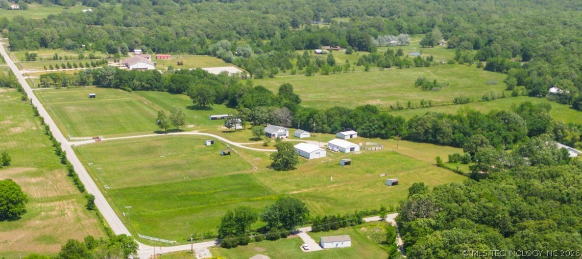 16881 S 4220 Road Claremore OK 74017