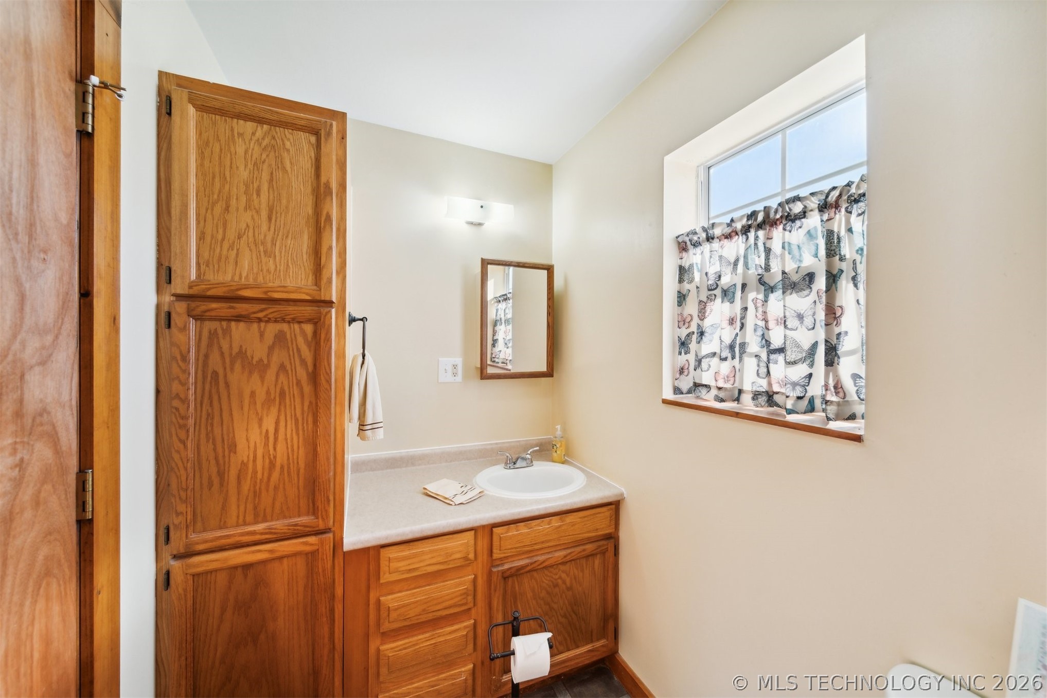 16881 S 4220 Road Claremore OK 74017