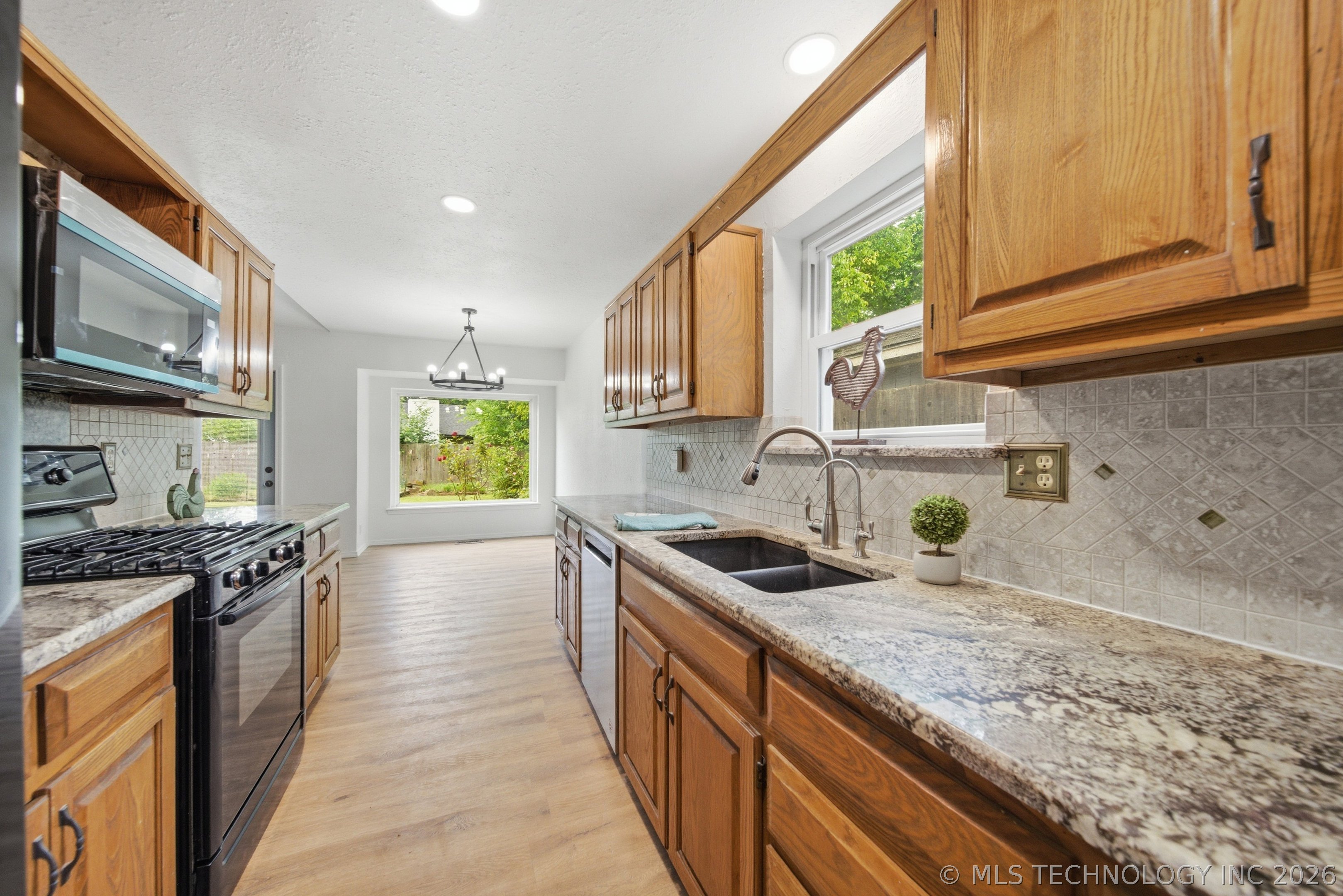 4517 W Tacoma Street Broken Arrow OK 74012