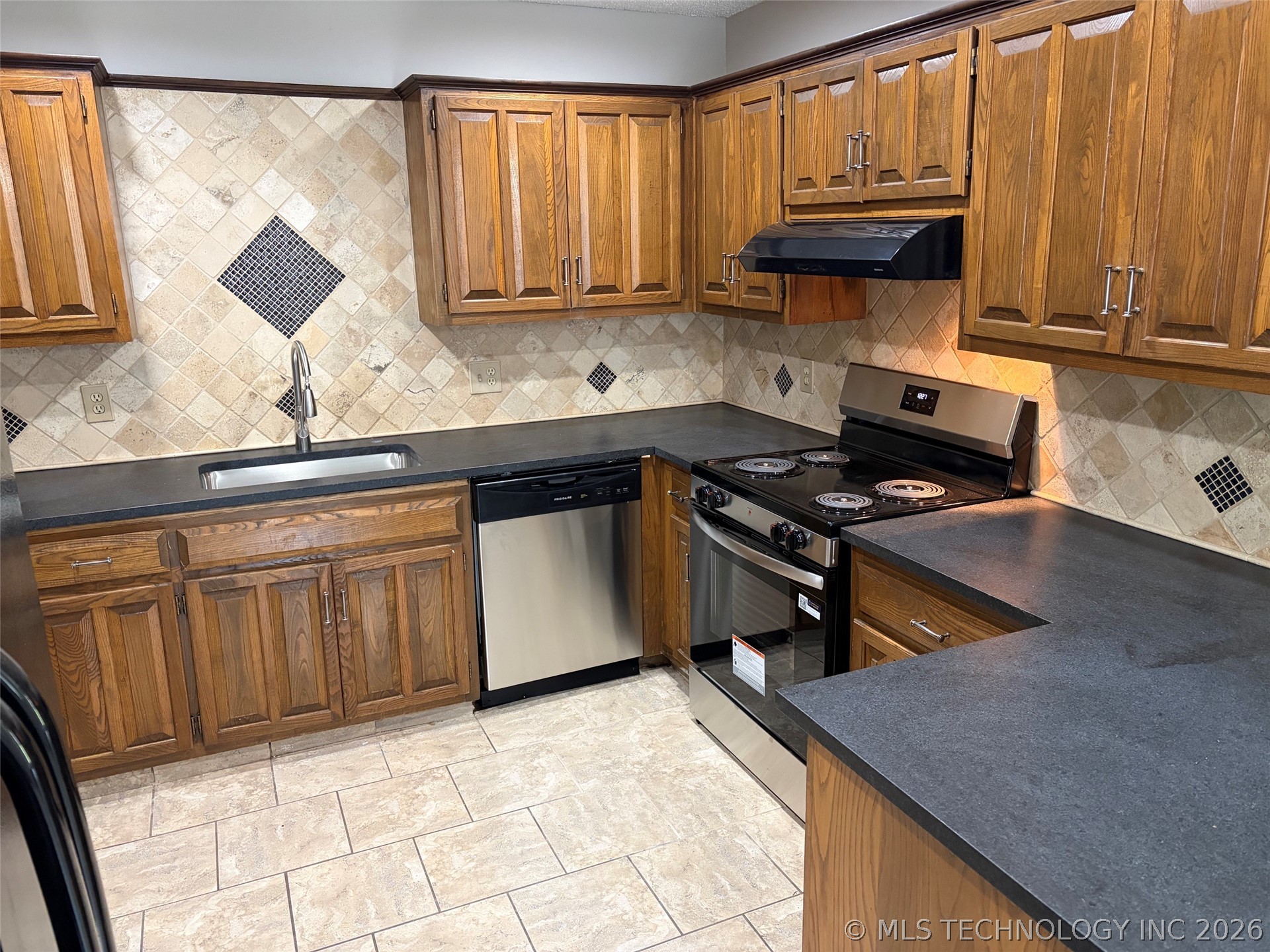 2624 W Fort Worth Place Broken Arrow OK 74012
