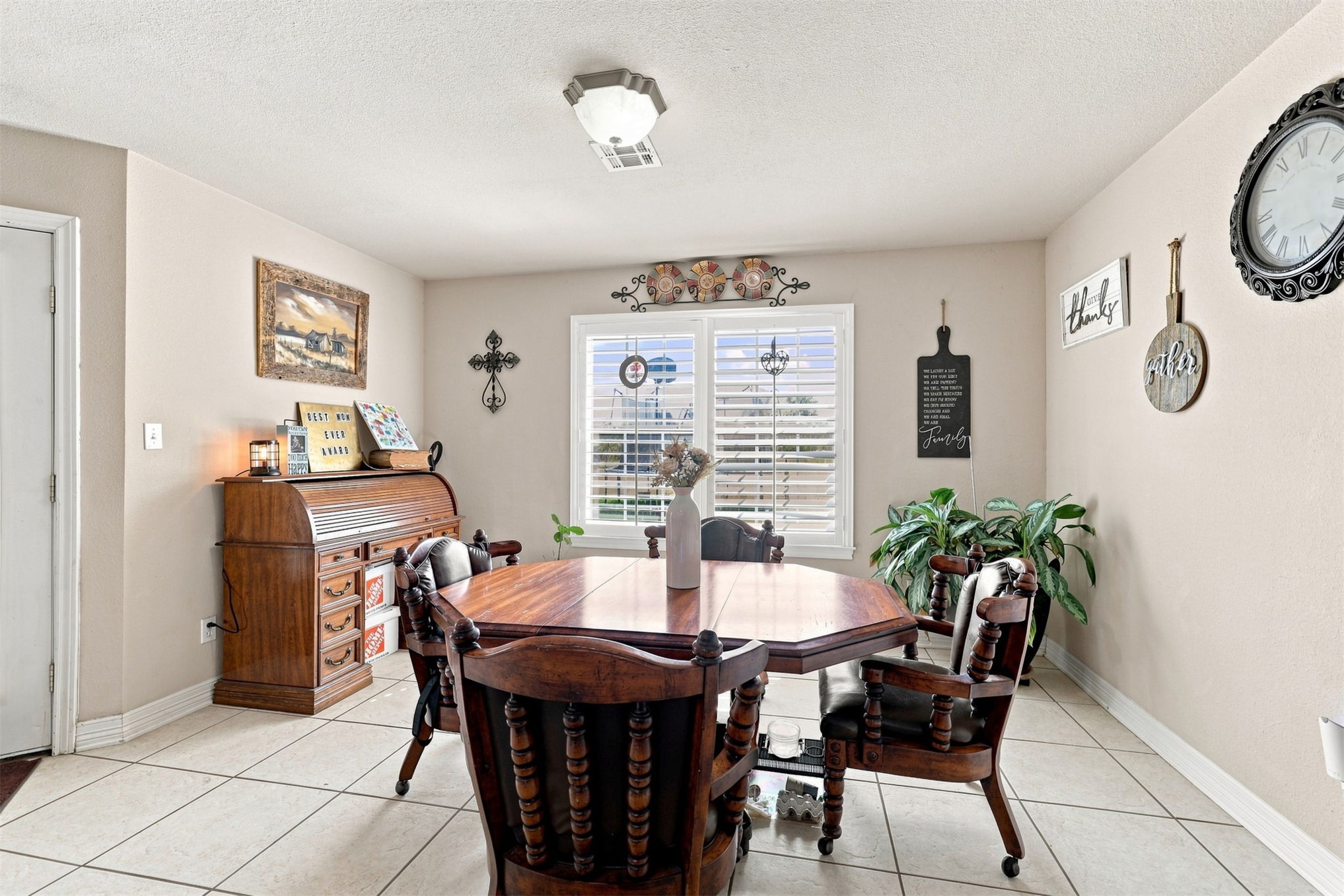 16674 Shebester Madill OK 73446
