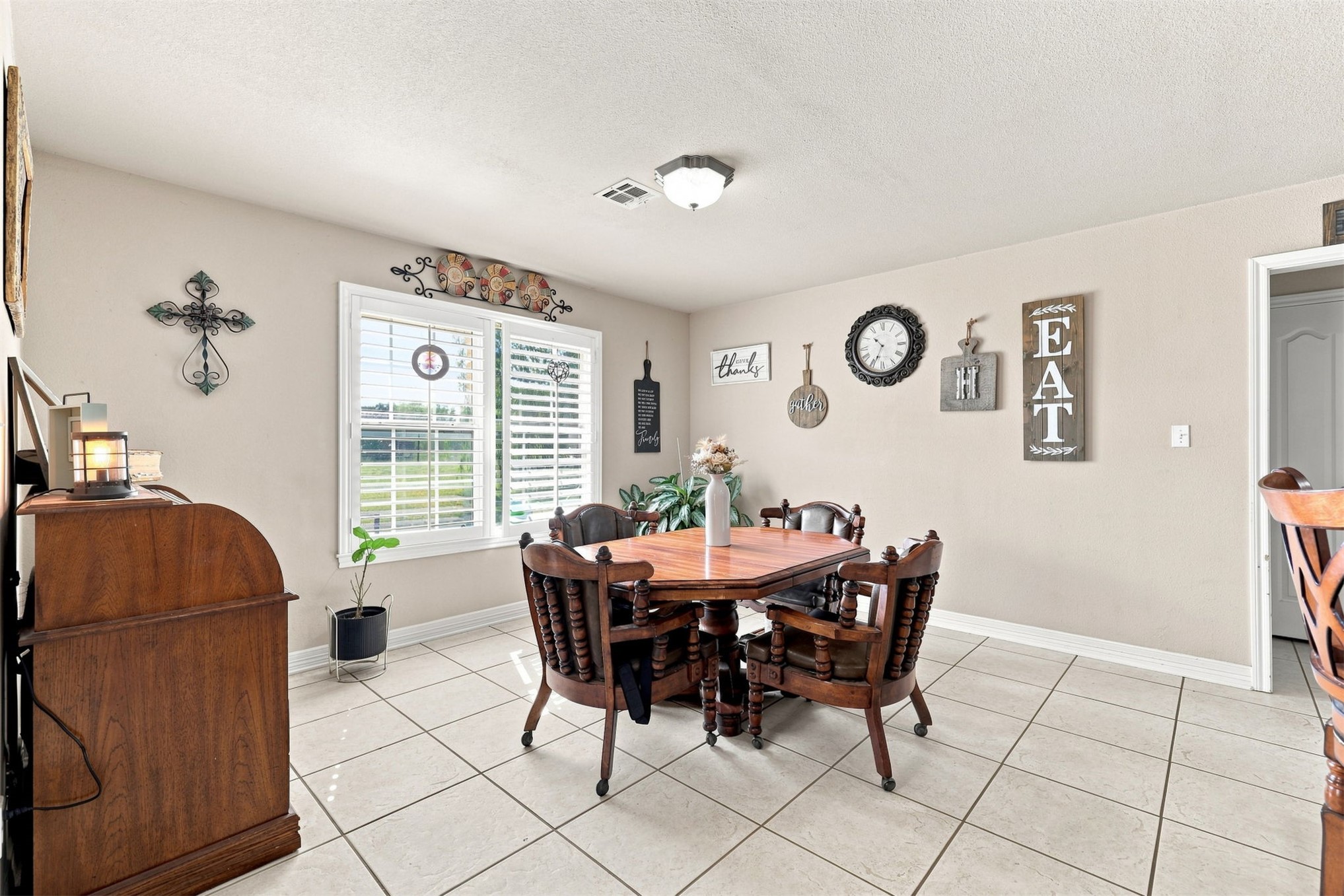16674 Shebester Madill OK 73446