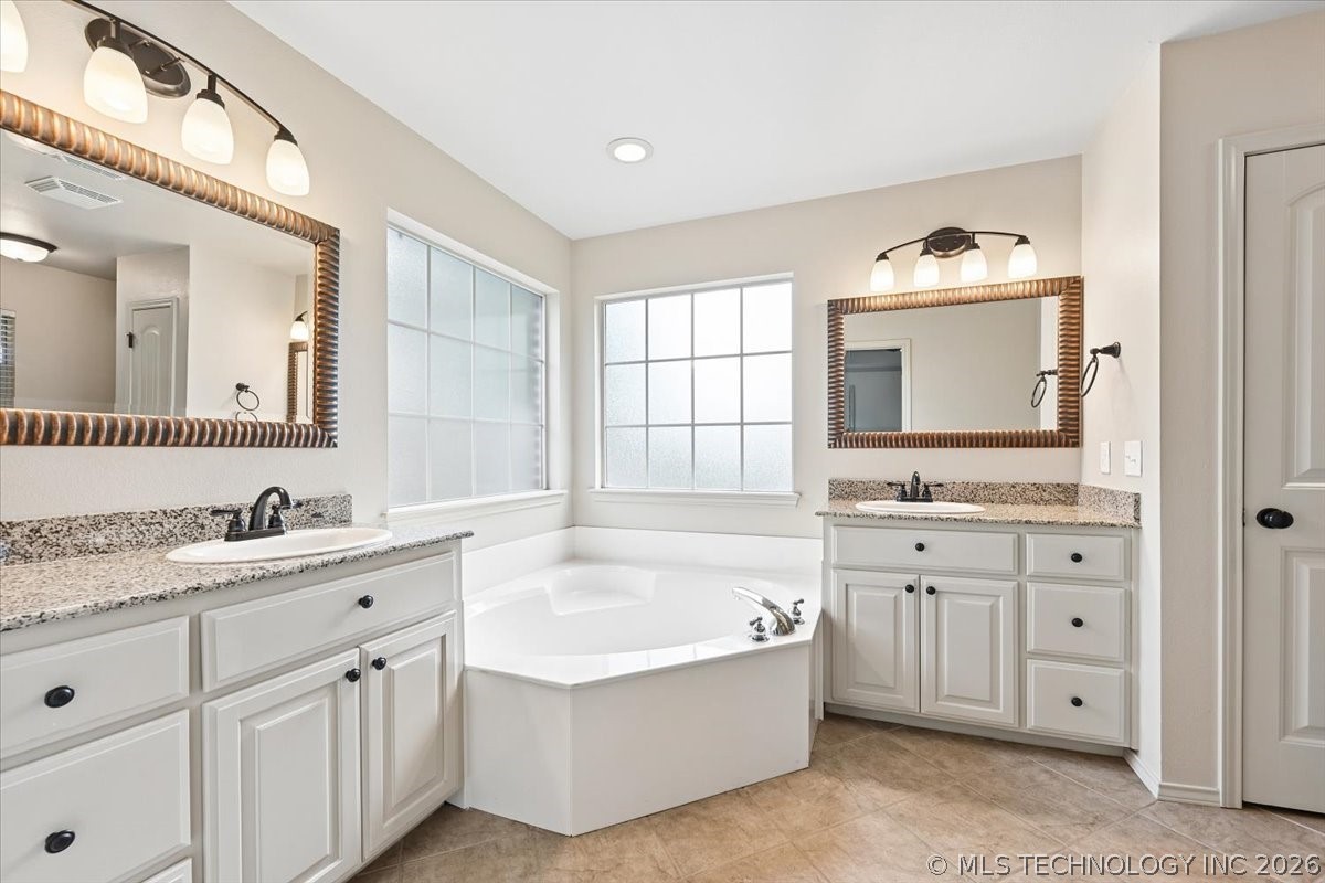 11015 S Lawrence Street Jenks OK 74037