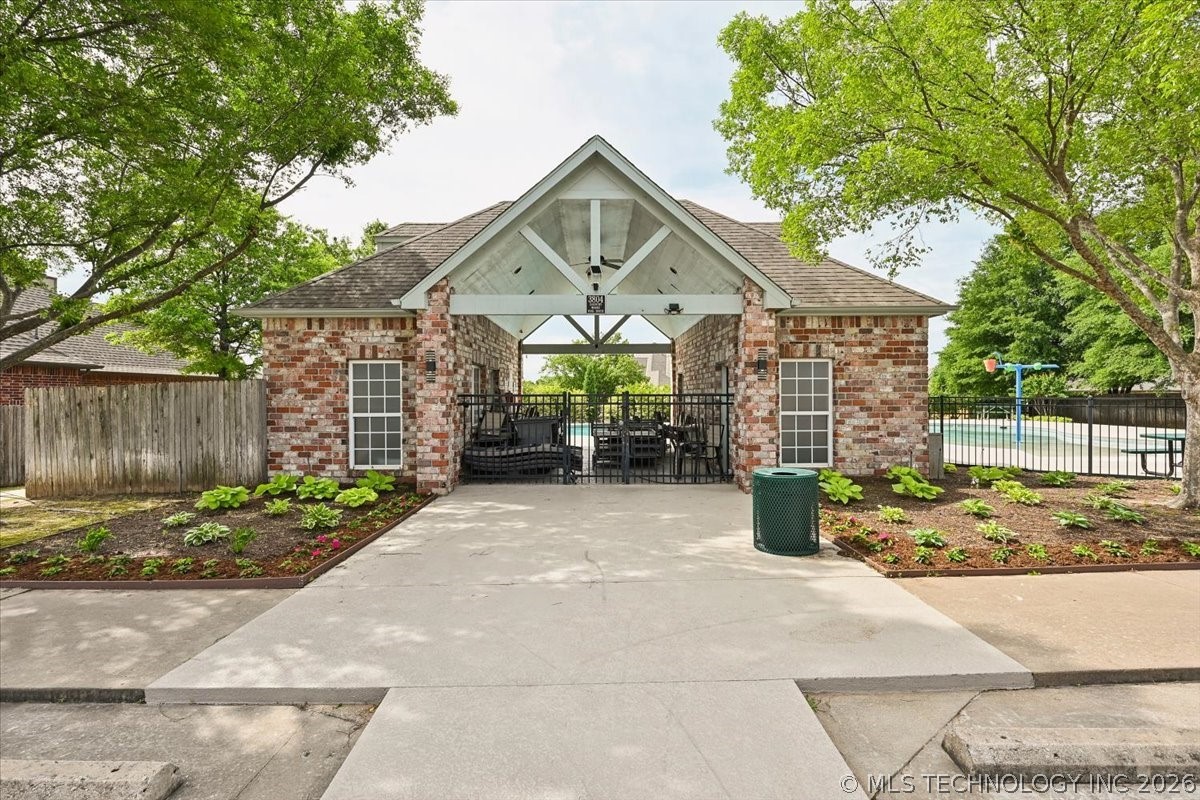 11015 S Lawrence Street Jenks OK 74037